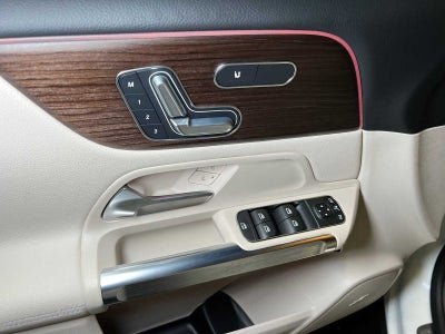 2026 Mercedes-Benz GLB 250 4MATIC® SUV