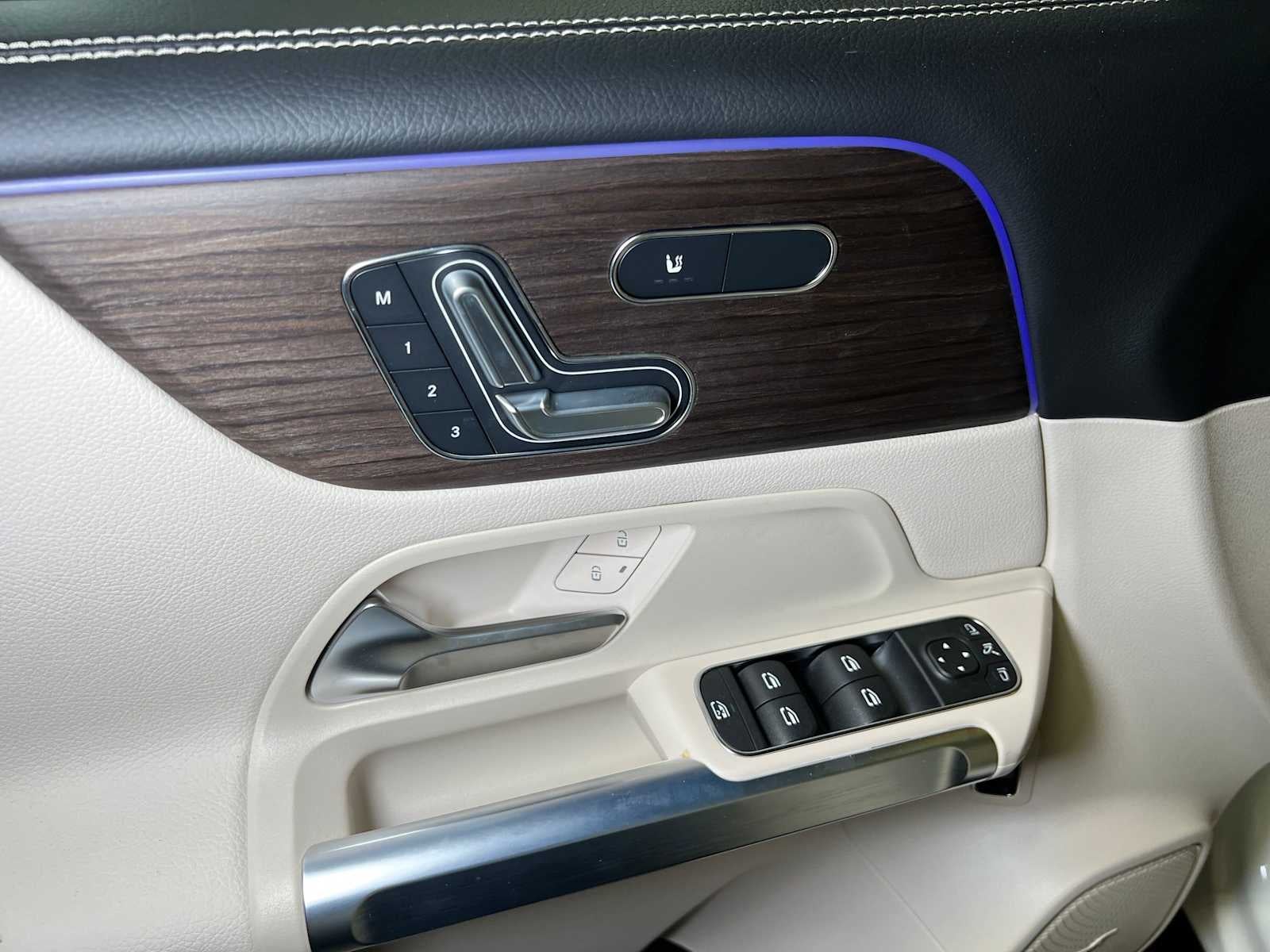 2026 Mercedes-Benz GLB 250 4MATIC® SUV
