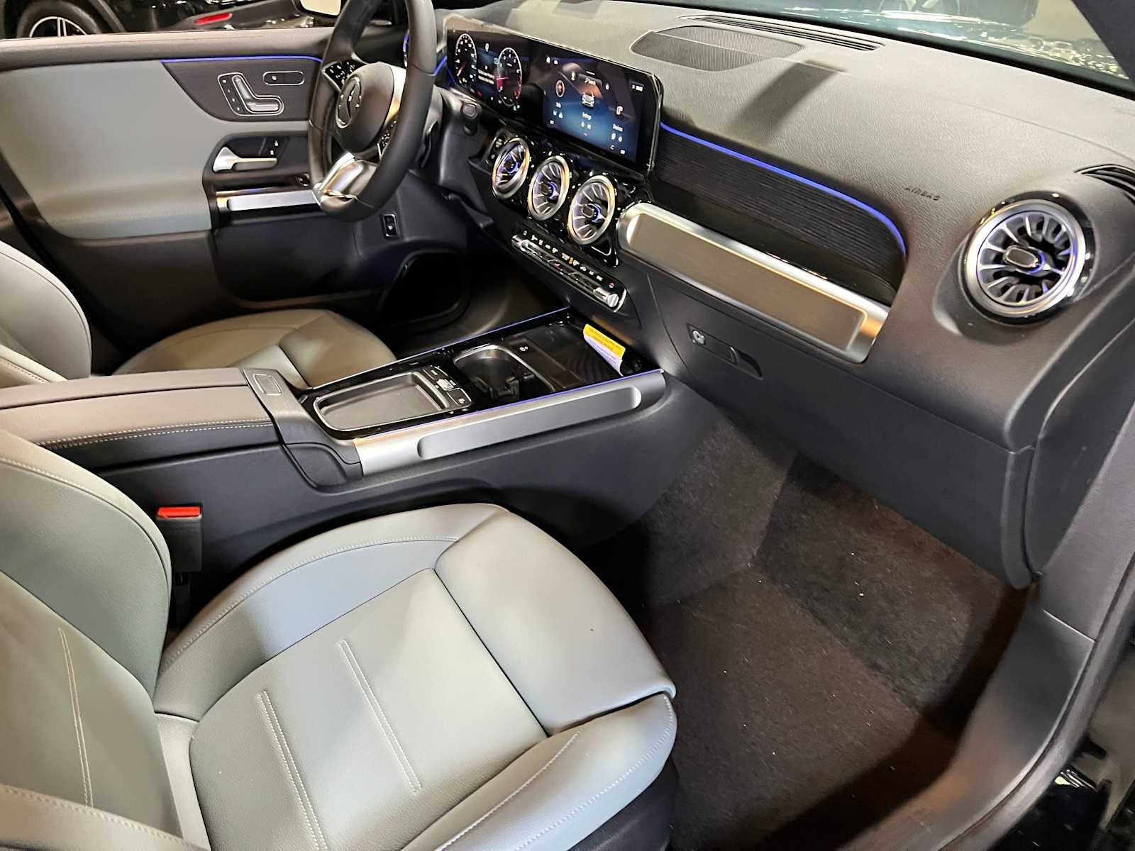 2026 Mercedes-Benz GLB 250 4MATIC® SUV