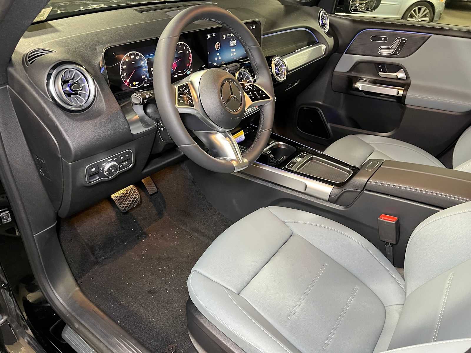 2026 Mercedes-Benz GLB 250 4MATIC® SUV