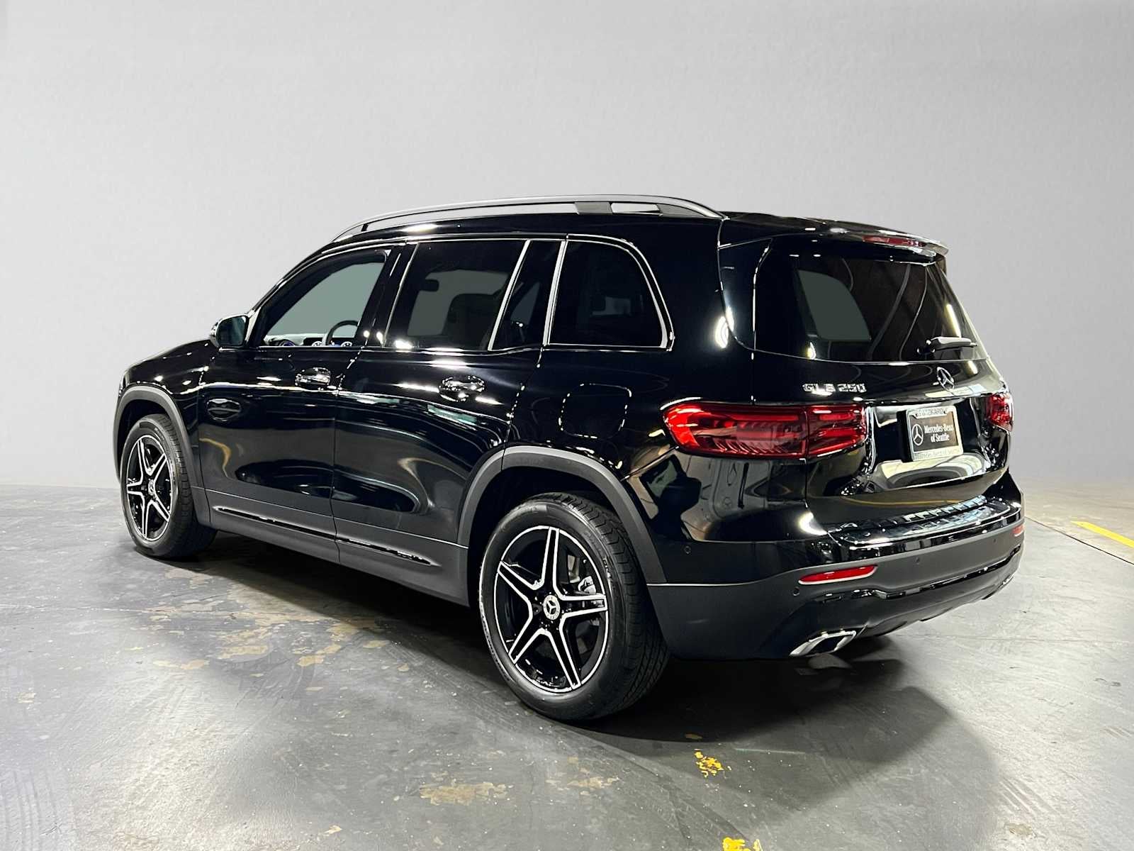 2026 Mercedes-Benz GLB 250 4MATIC® SUV