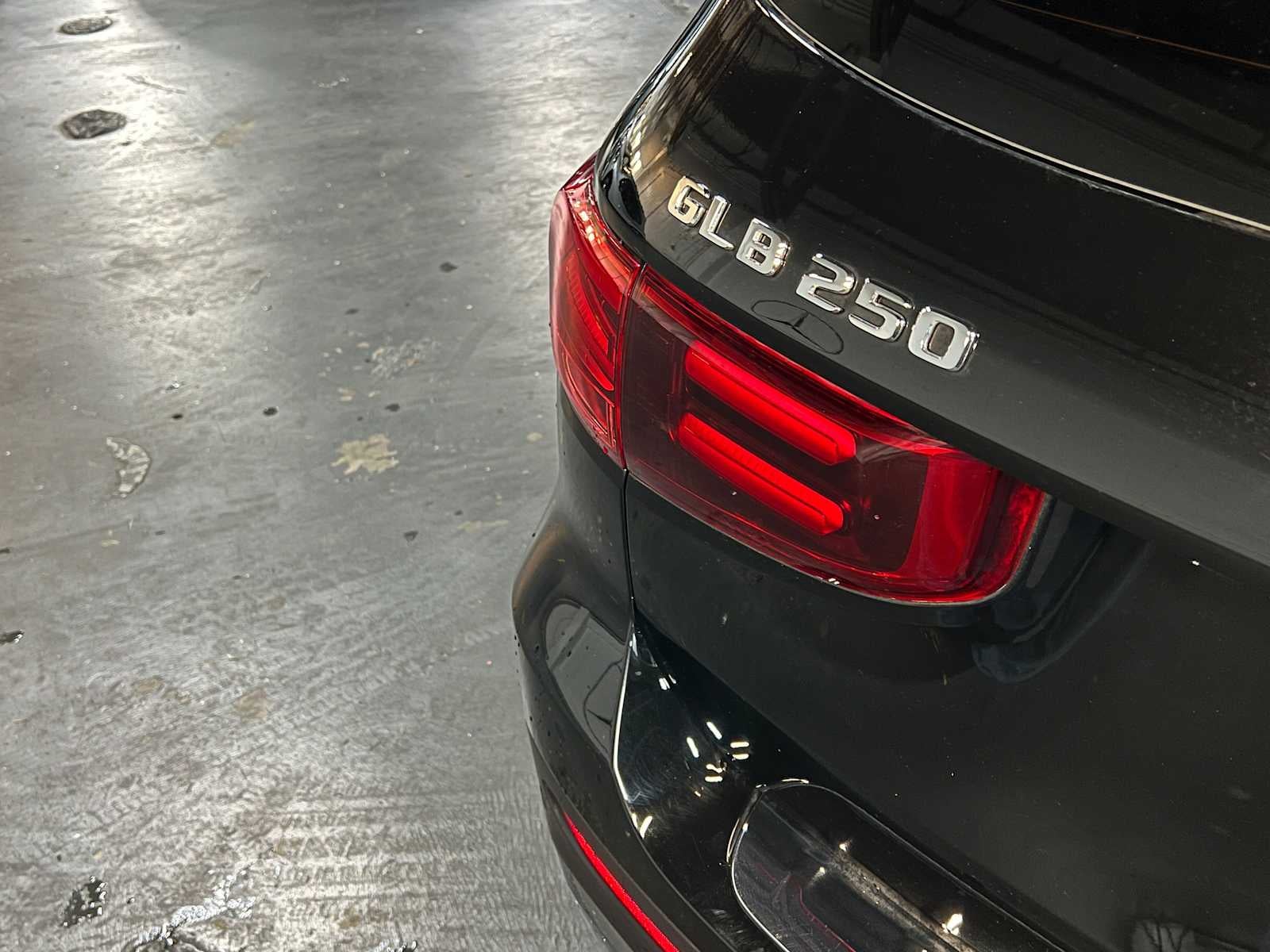 2025 Mercedes-Benz GLB GLB 250