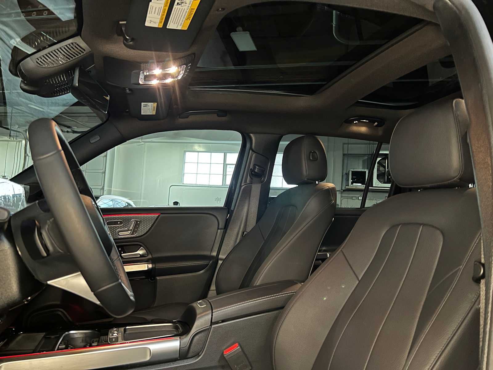 2025 Mercedes-Benz GLB GLB 250