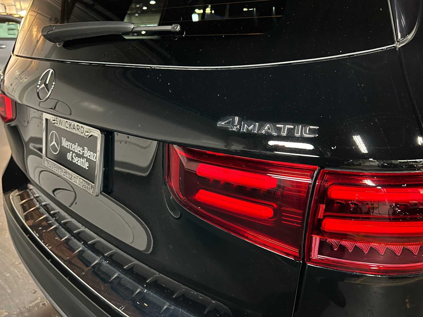 2026 Mercedes-Benz GLB 250 4MATIC® SUV