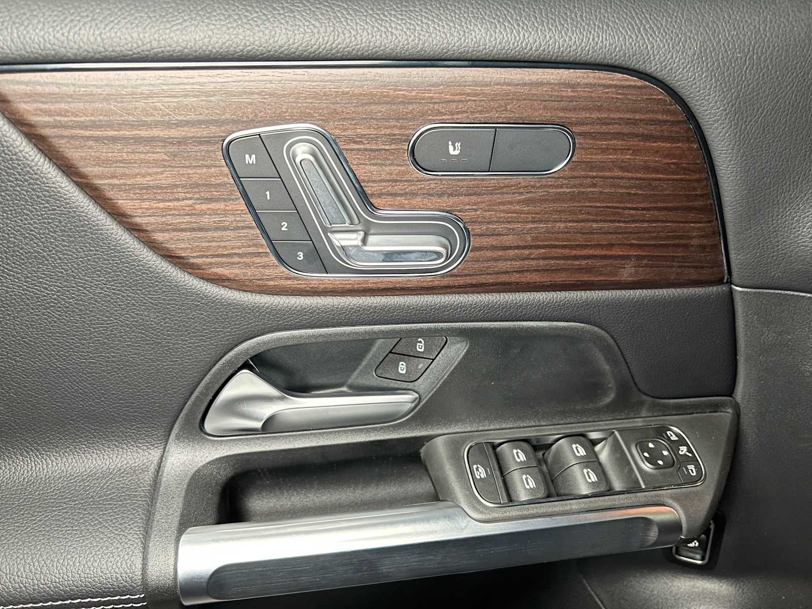 2026 Mercedes-Benz GLB 250 4MATIC® SUV