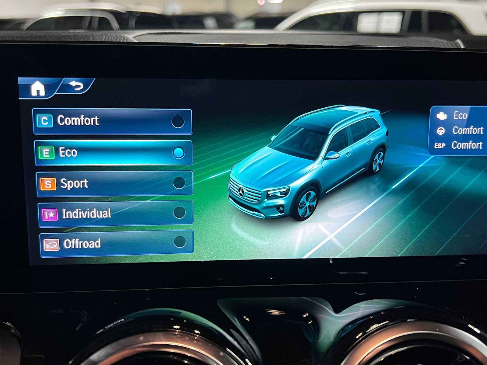 2026 Mercedes-Benz GLB 250 4MATIC® SUV