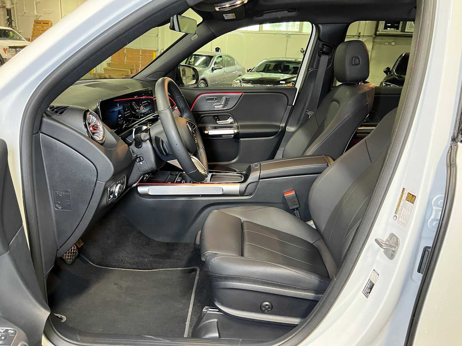 2026 Mercedes-Benz GLB 250 4MATIC® SUV