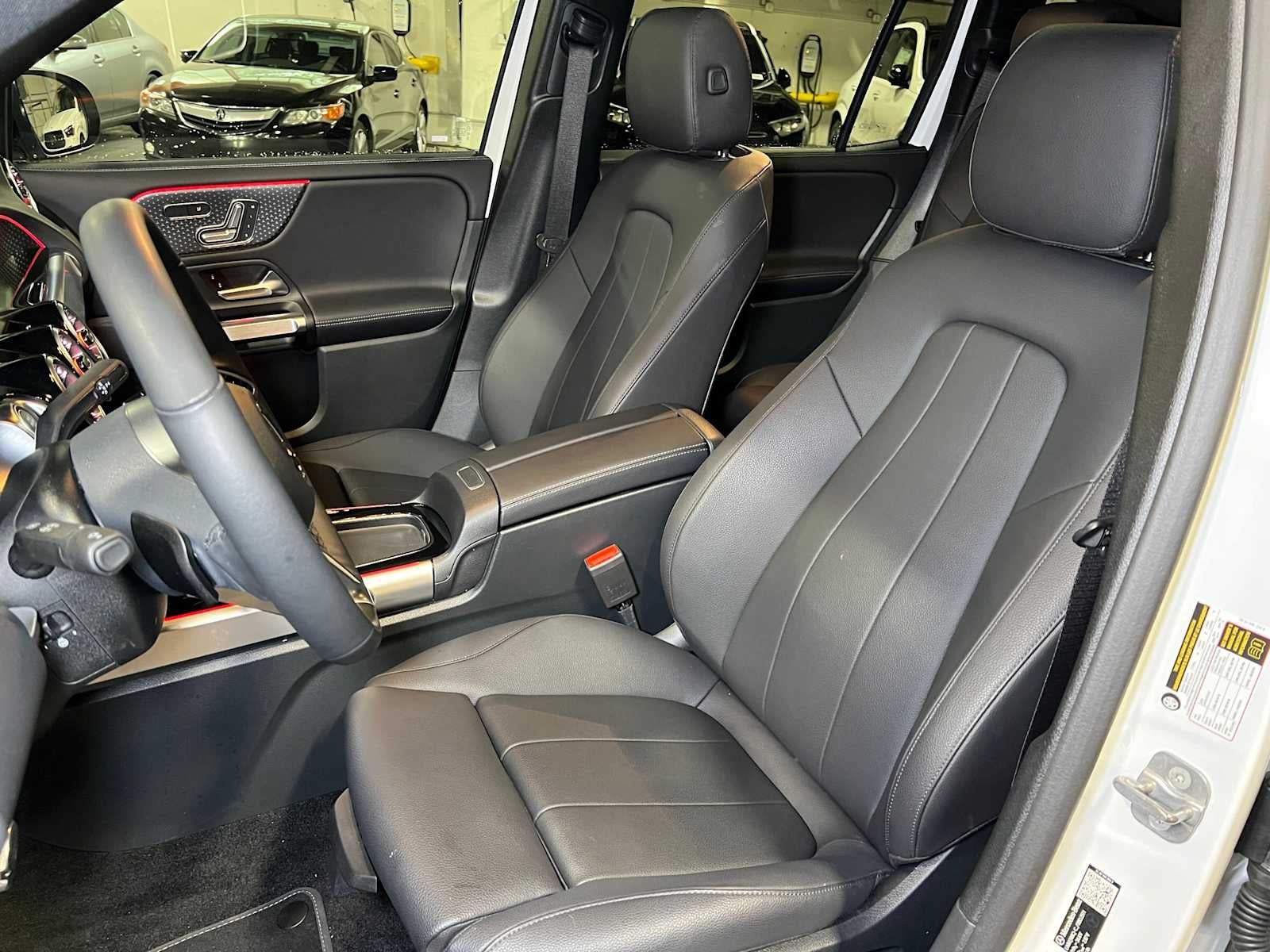 2026 Mercedes-Benz GLB 250 4MATIC® SUV