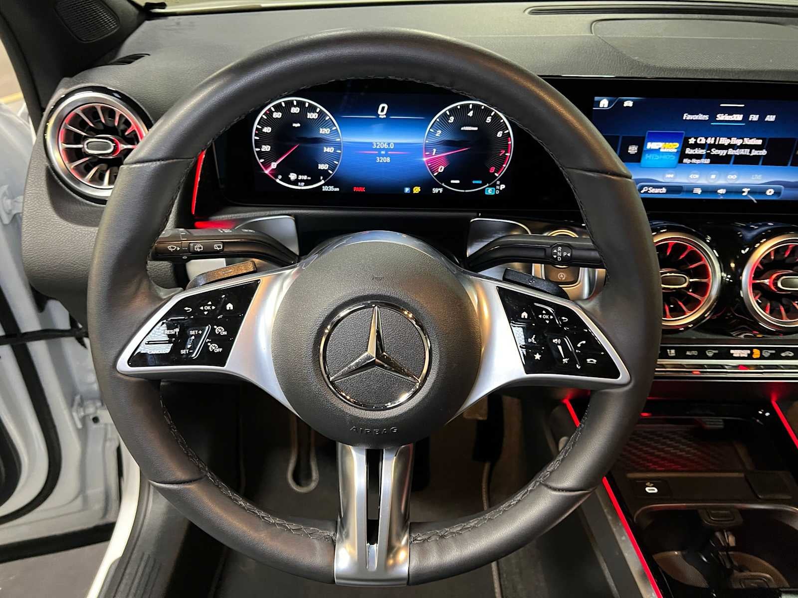 2026 Mercedes-Benz GLB 250 4MATIC® SUV