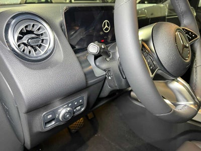 2026 Mercedes-Benz GLB 250 4MATIC® SUV