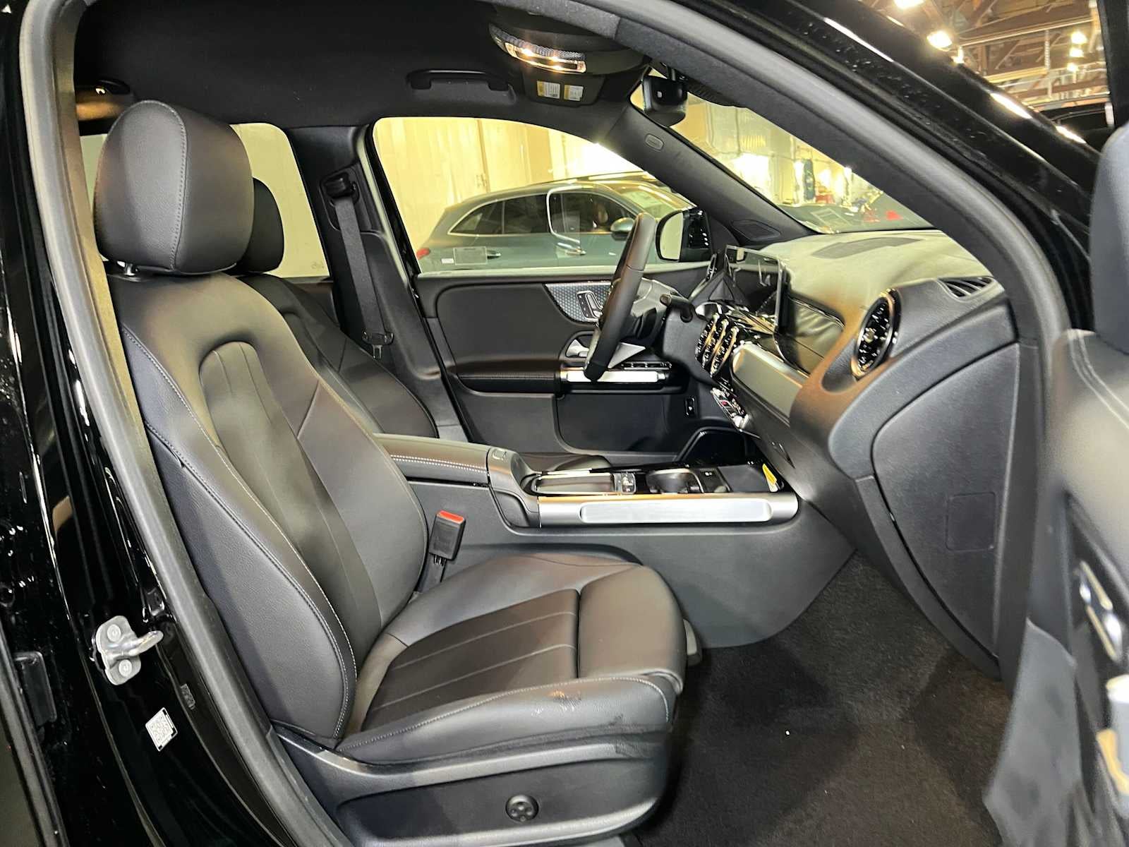 2026 Mercedes-Benz GLB 250 4MATIC® SUV