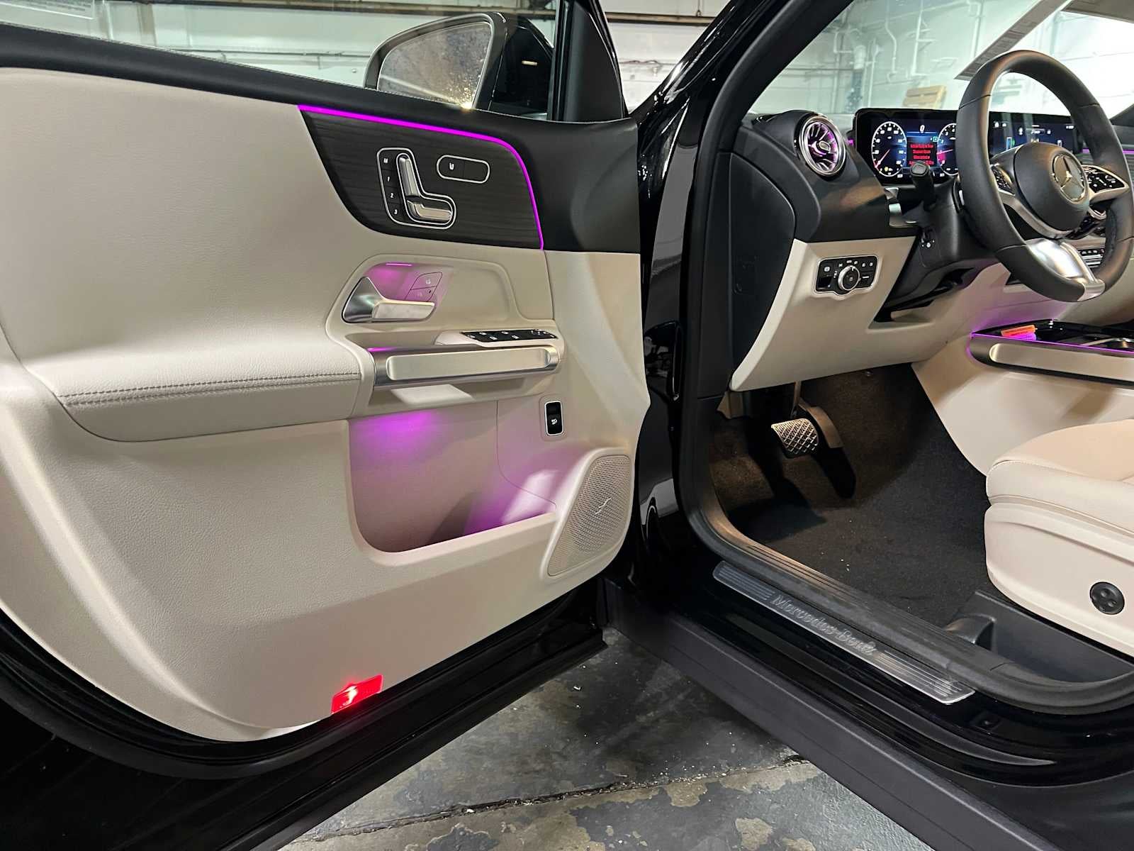2026 Mercedes-Benz GLB 250 4MATIC® SUV