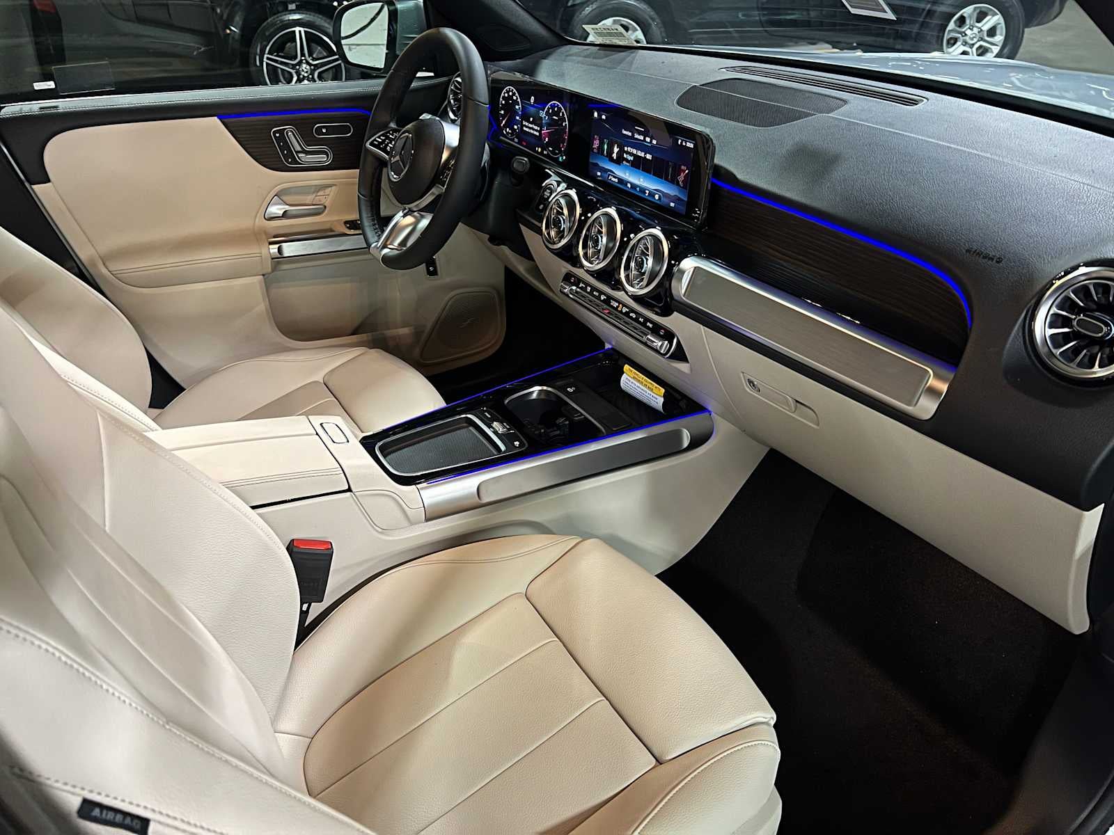 2026 Mercedes-Benz GLB 250 4MATIC® SUV