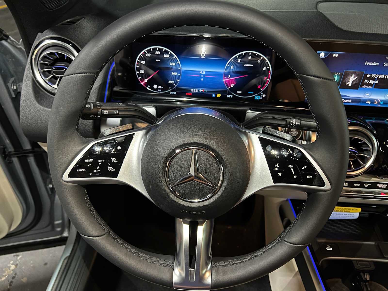 2026 Mercedes-Benz GLB 250 4MATIC® SUV