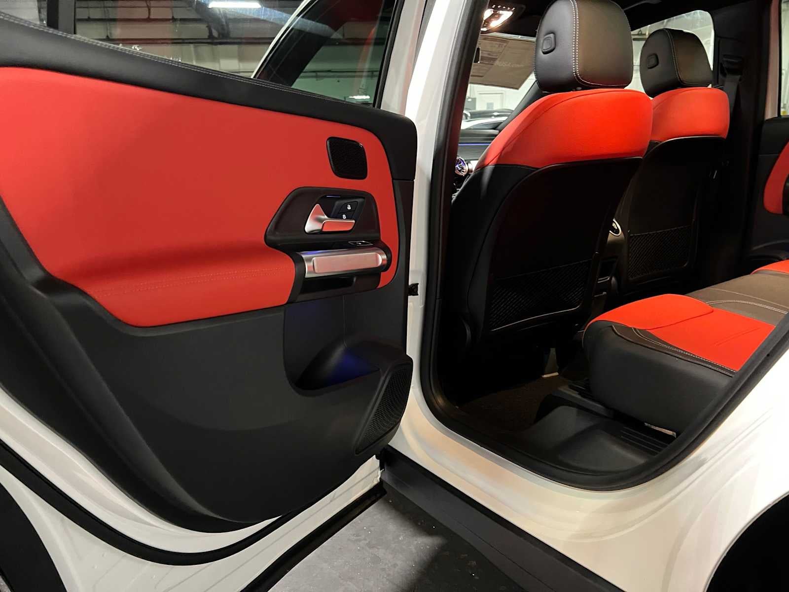 2026 Mercedes-Benz GLB 250 4MATIC® SUV