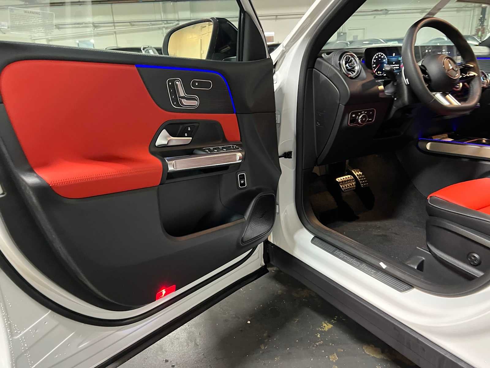 2026 Mercedes-Benz GLB 250 4MATIC® SUV