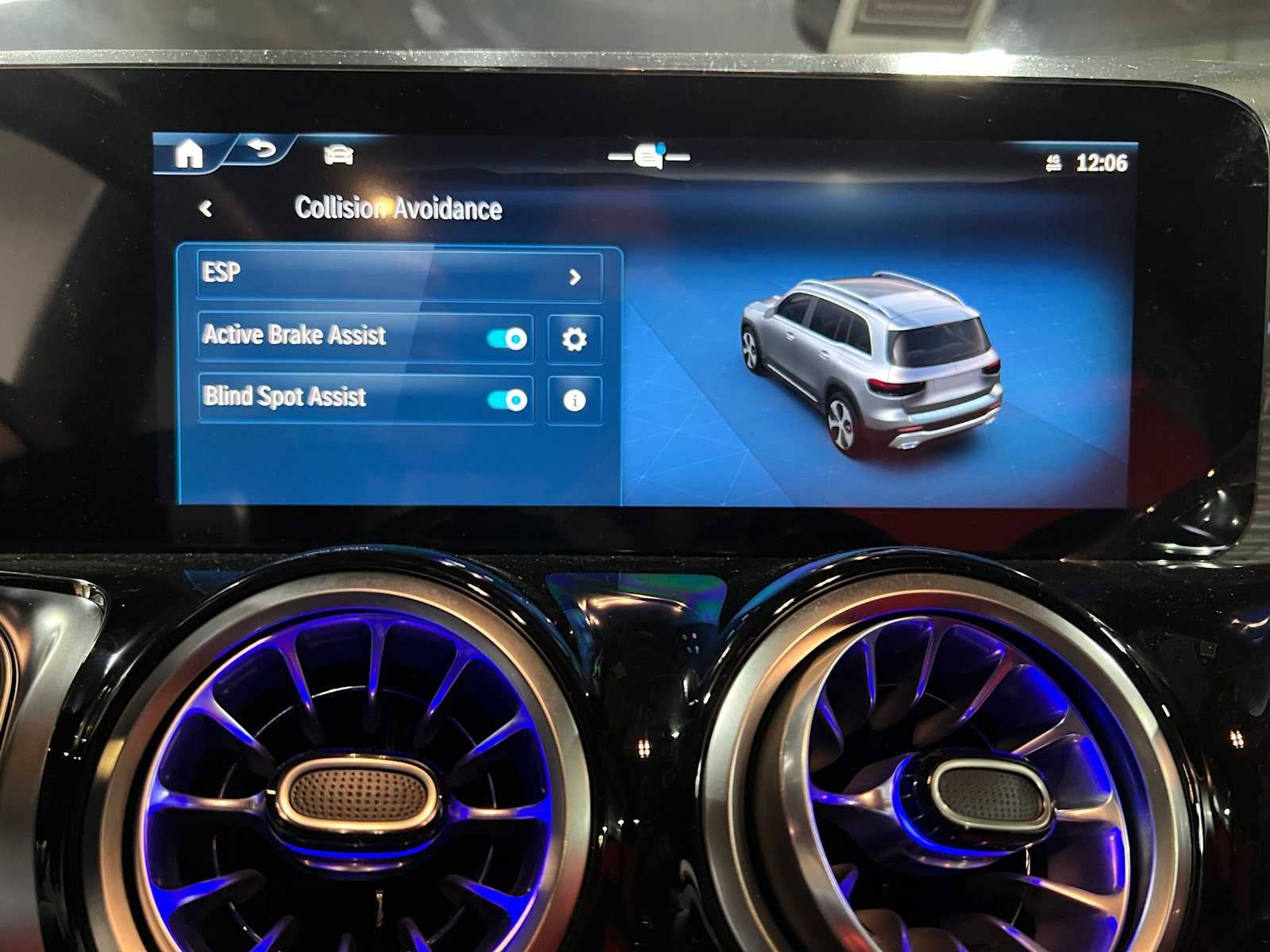 2026 Mercedes-Benz GLB 250 4MATIC® SUV