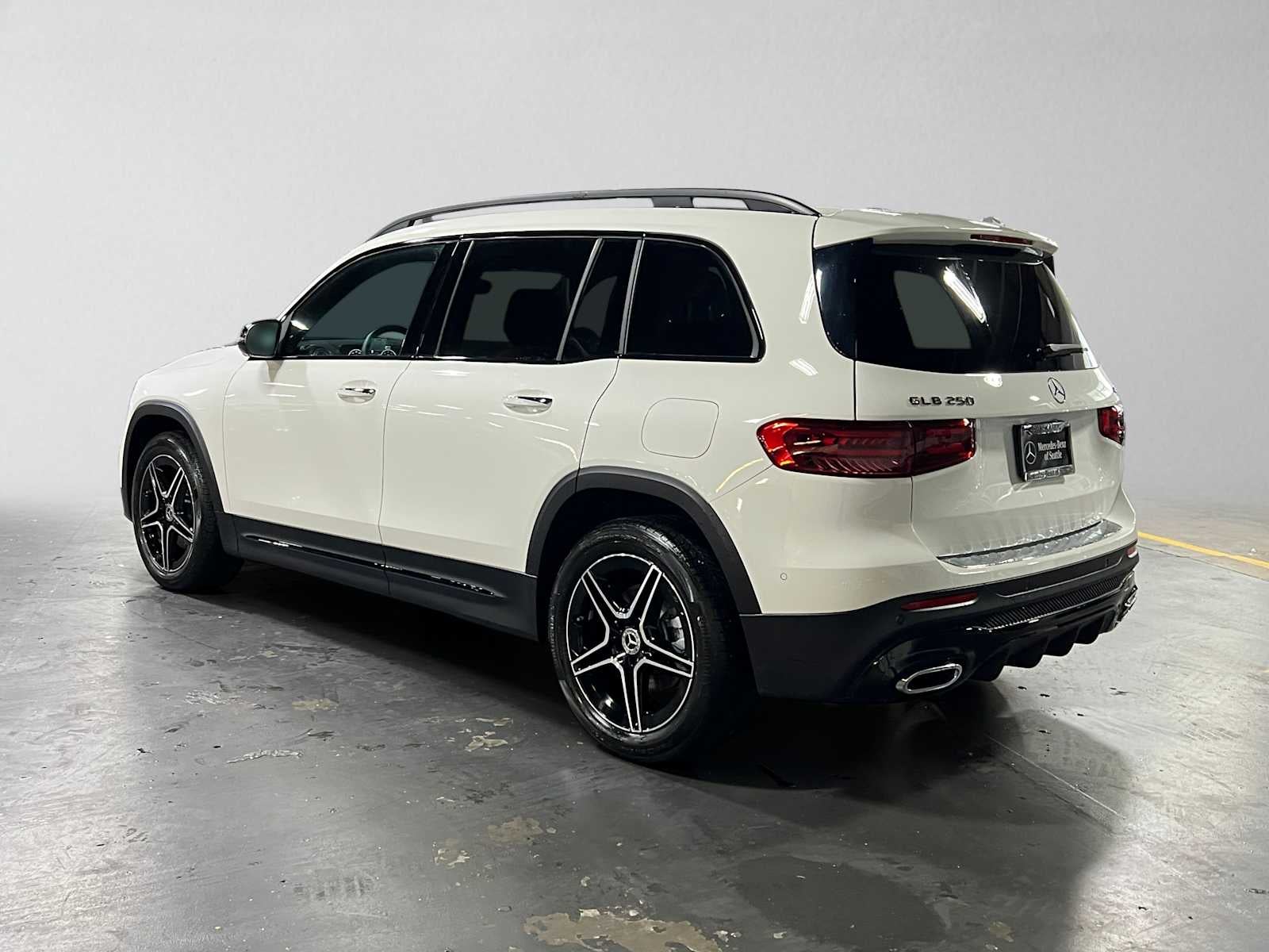 2026 Mercedes-Benz GLB 250 4MATIC® SUV