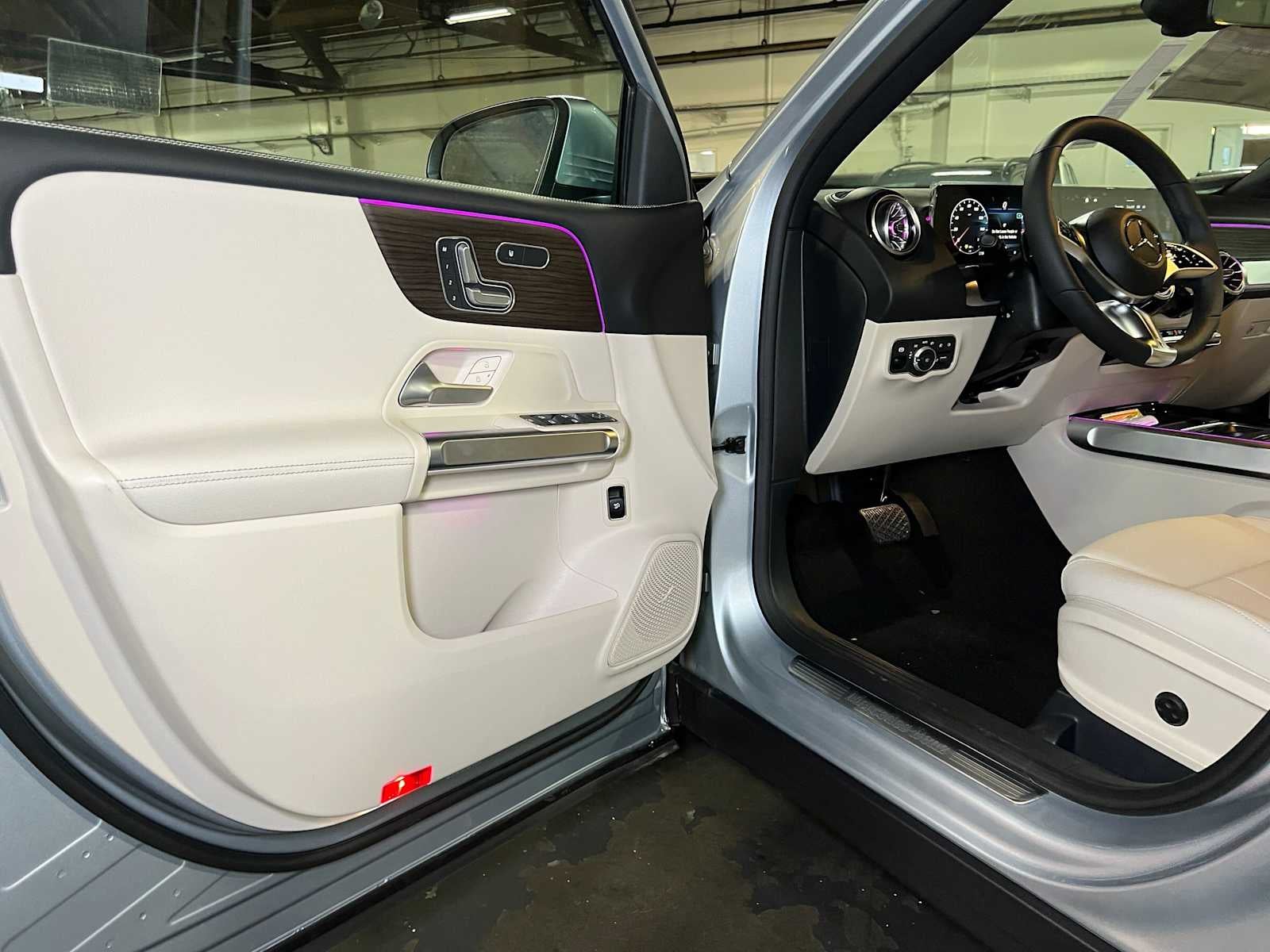 2026 Mercedes-Benz GLB 250 4MATIC® SUV