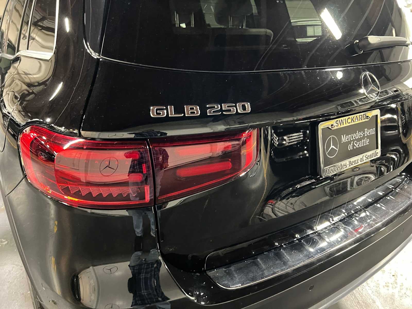 2026 Mercedes-Benz GLB 250 4MATIC® SUV