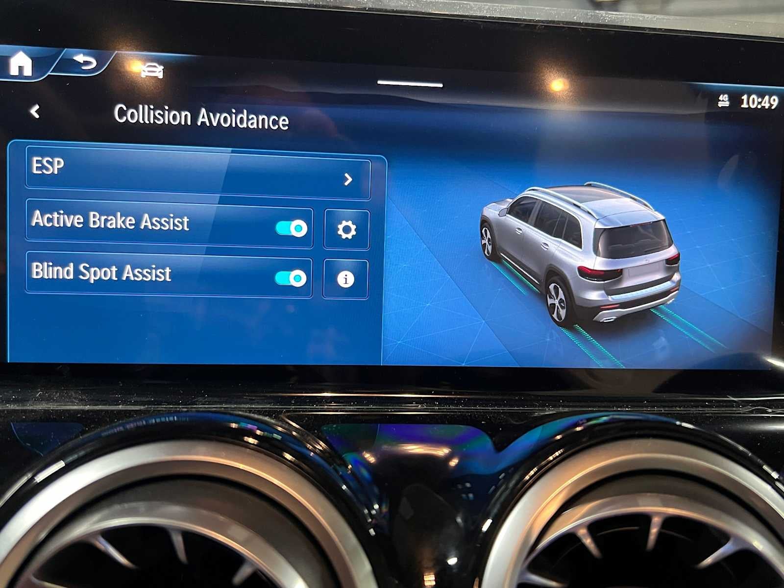 2026 Mercedes-Benz GLB 250 4MATIC® SUV