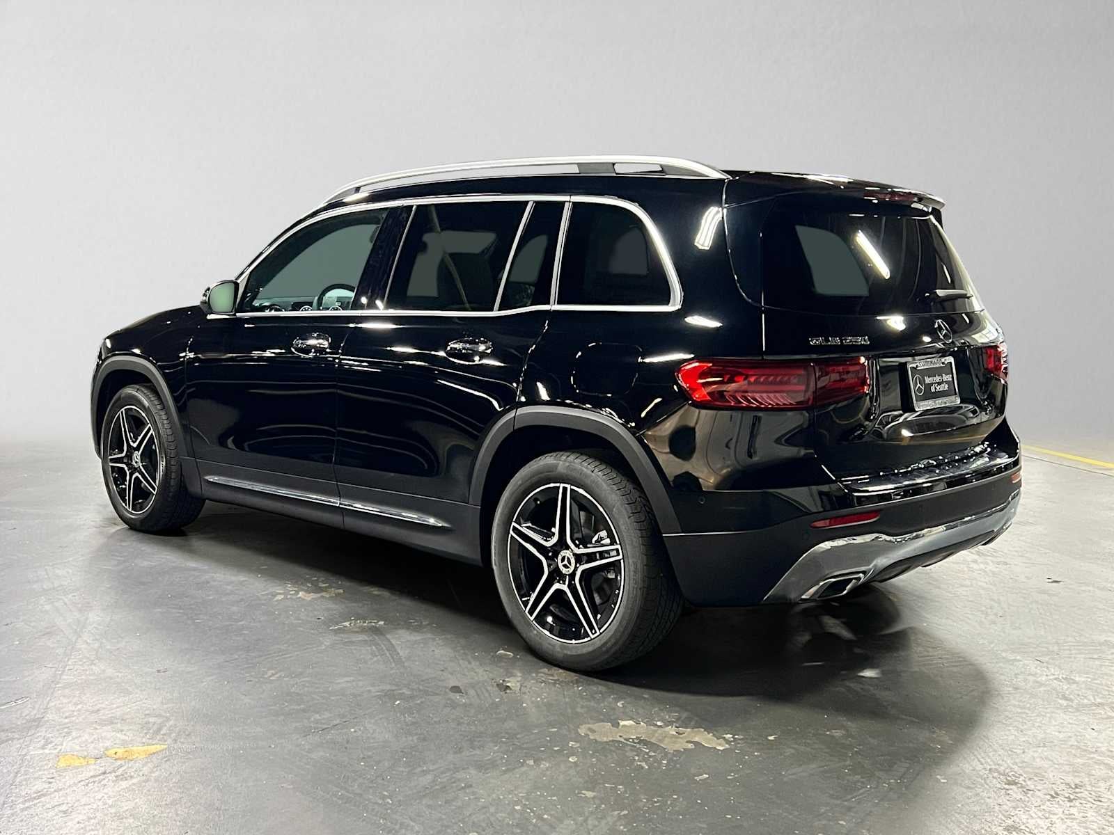 2026 Mercedes-Benz GLB 250 4MATIC® SUV