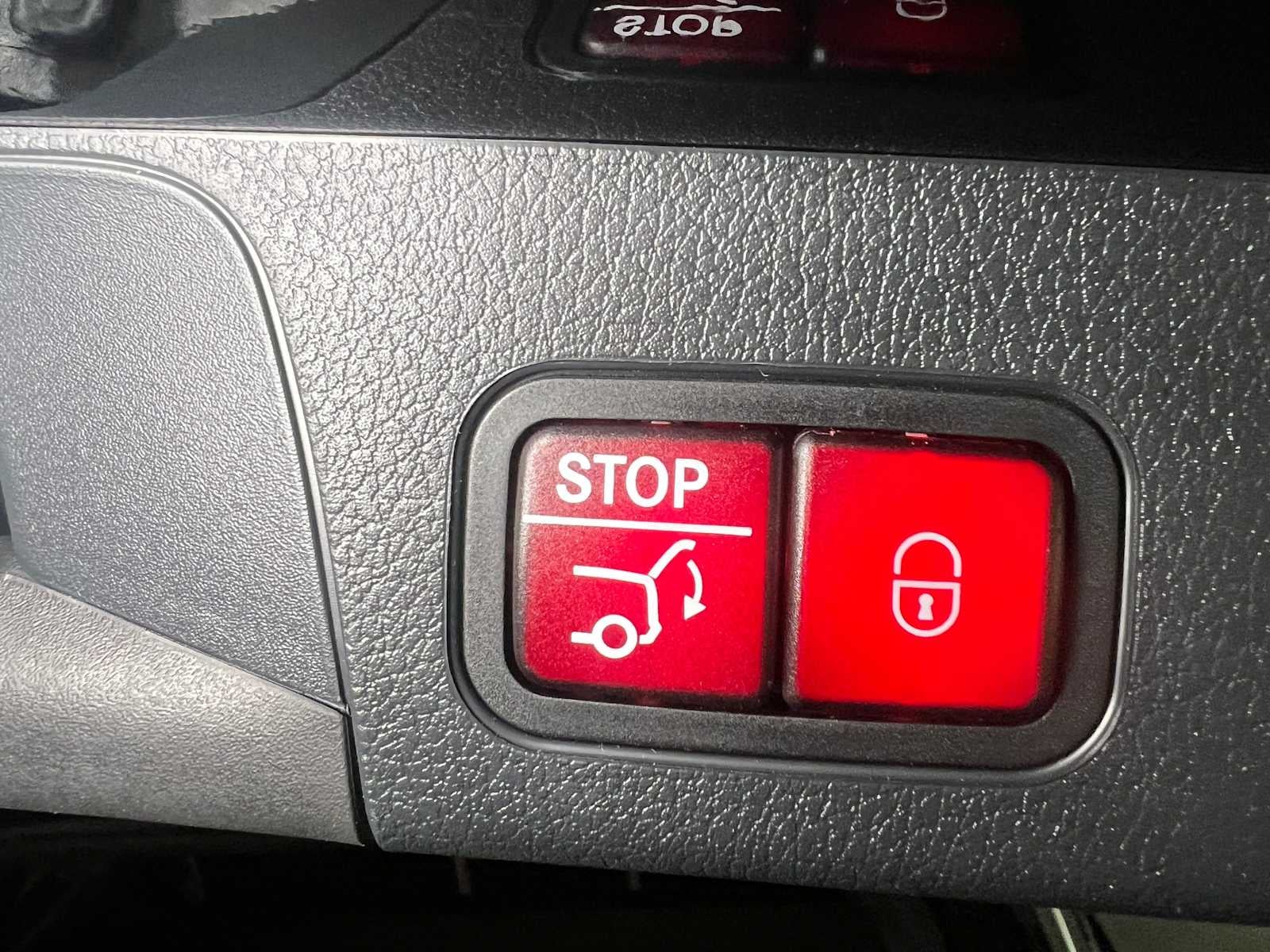 2025 Mercedes-Benz GLB GLB 250