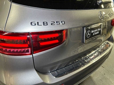 2026 Mercedes-Benz GLB 250 4MATIC® SUV