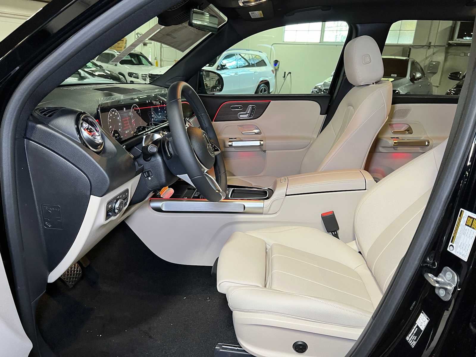 2026 Mercedes-Benz GLB 250 4MATIC® SUV