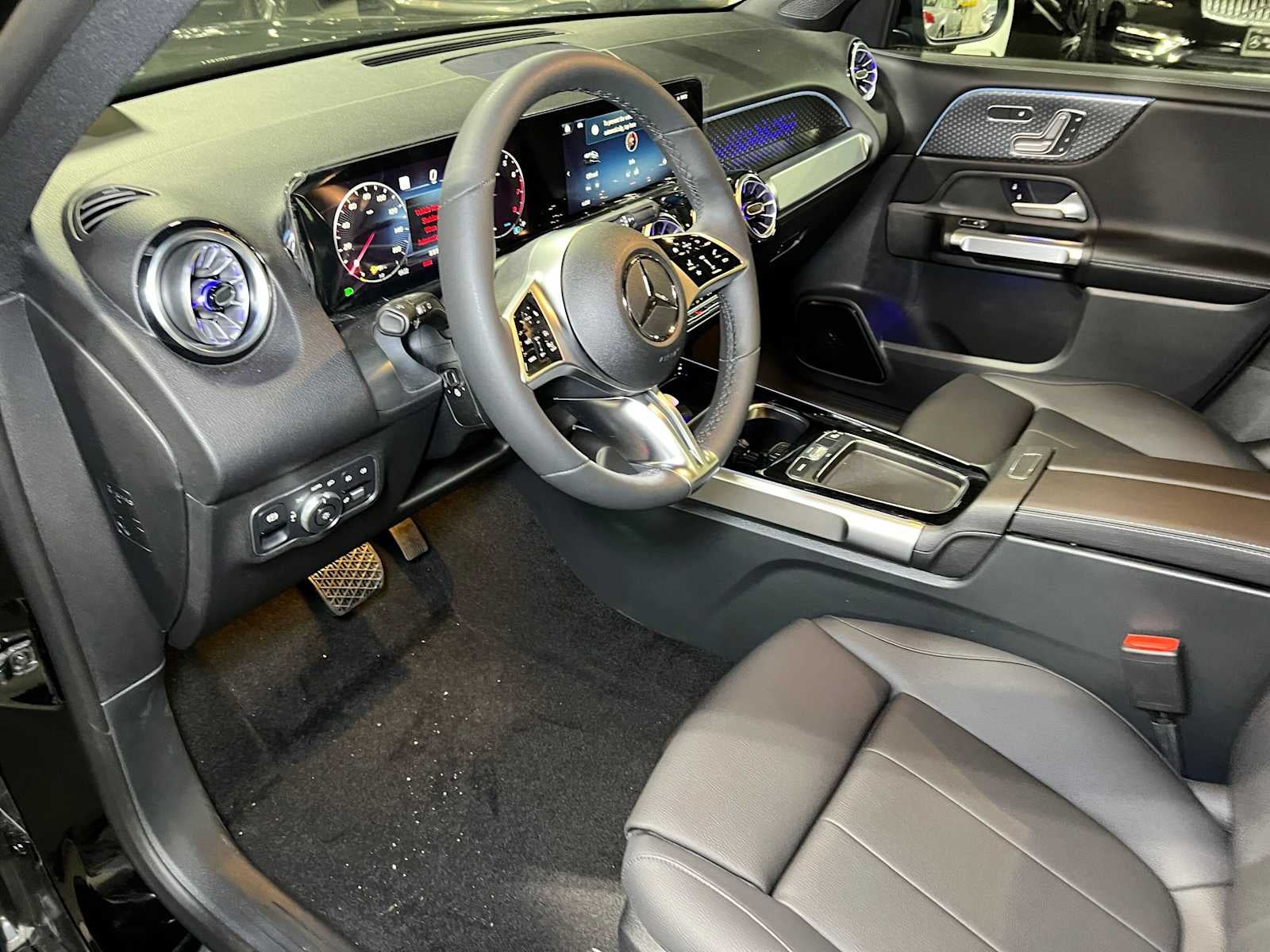 2026 Mercedes-Benz GLB 250 4MATIC® SUV