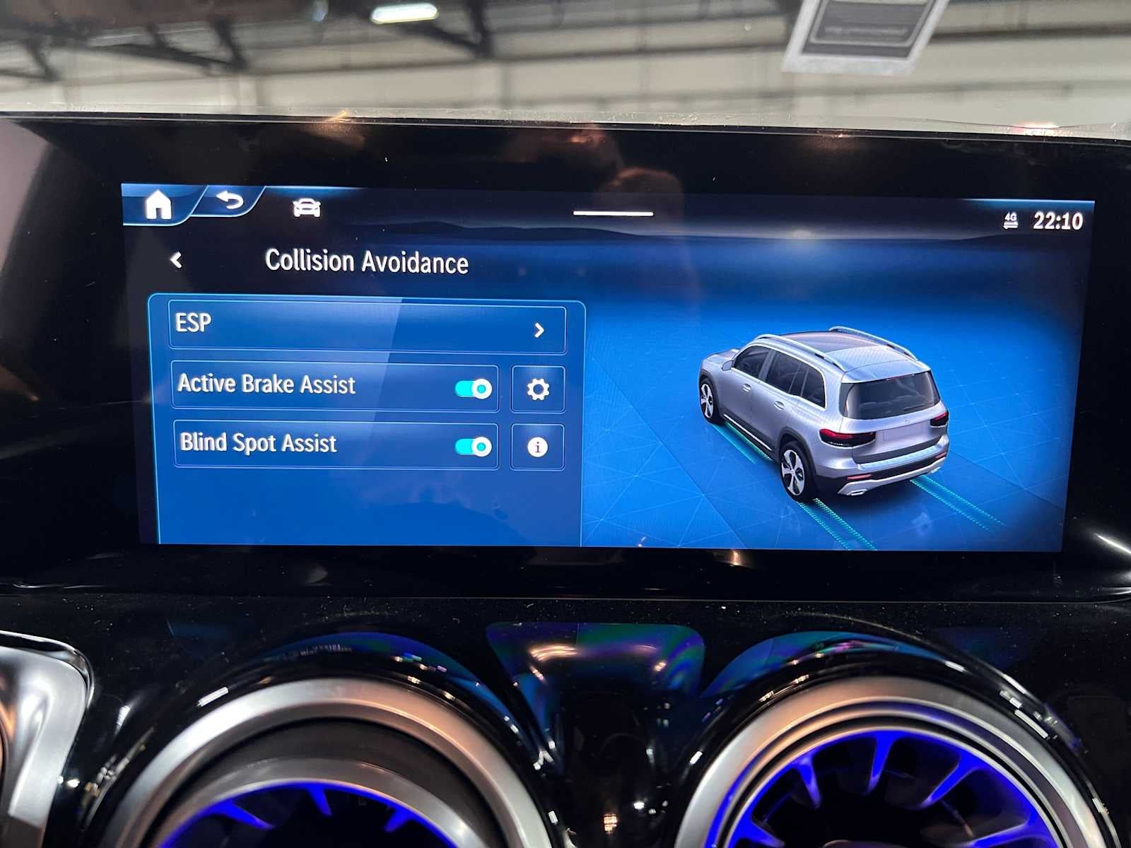 2026 Mercedes-Benz GLB 250 4MATIC® SUV