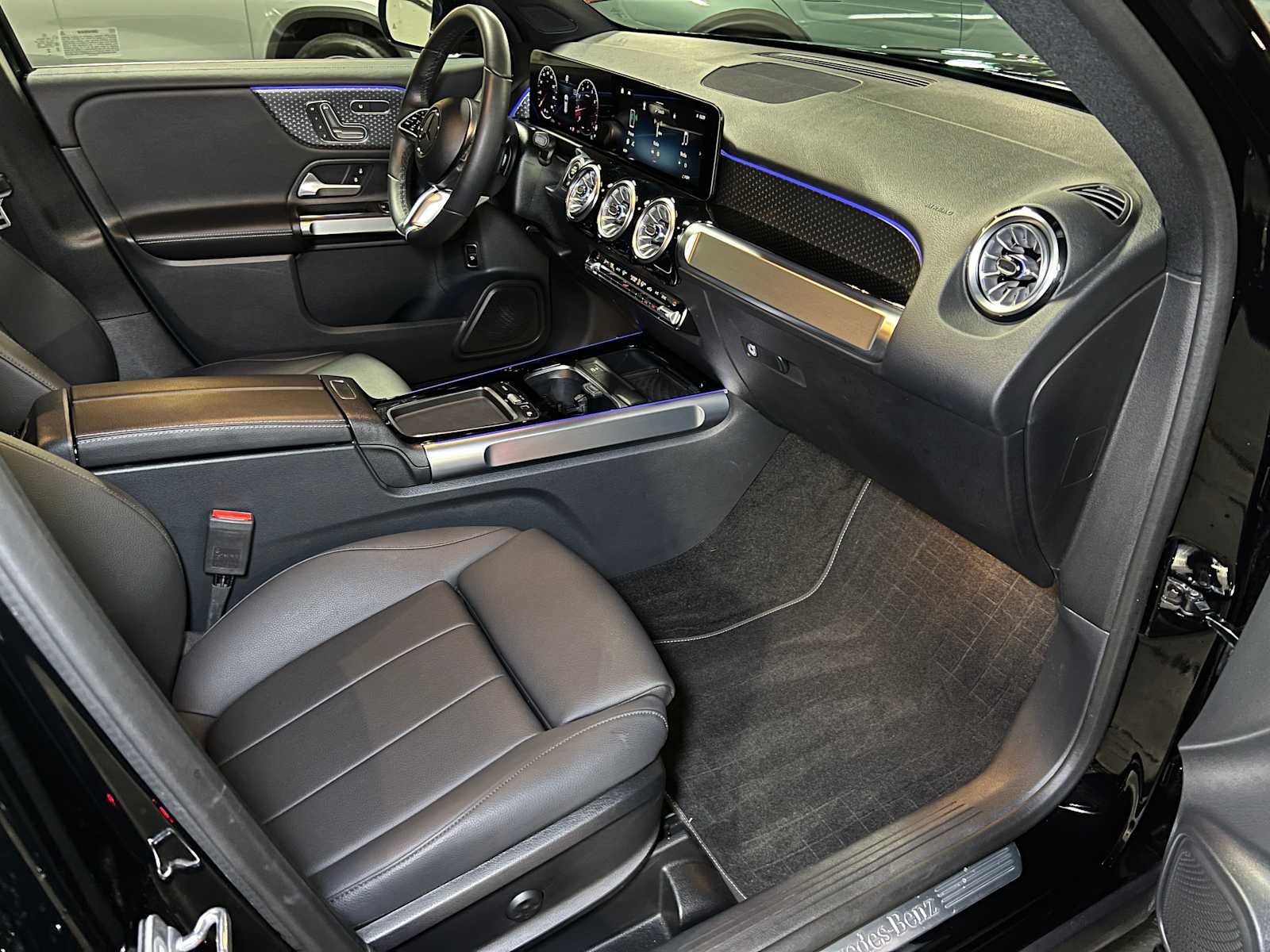 2025 Mercedes-Benz GLB 250 GLB 250