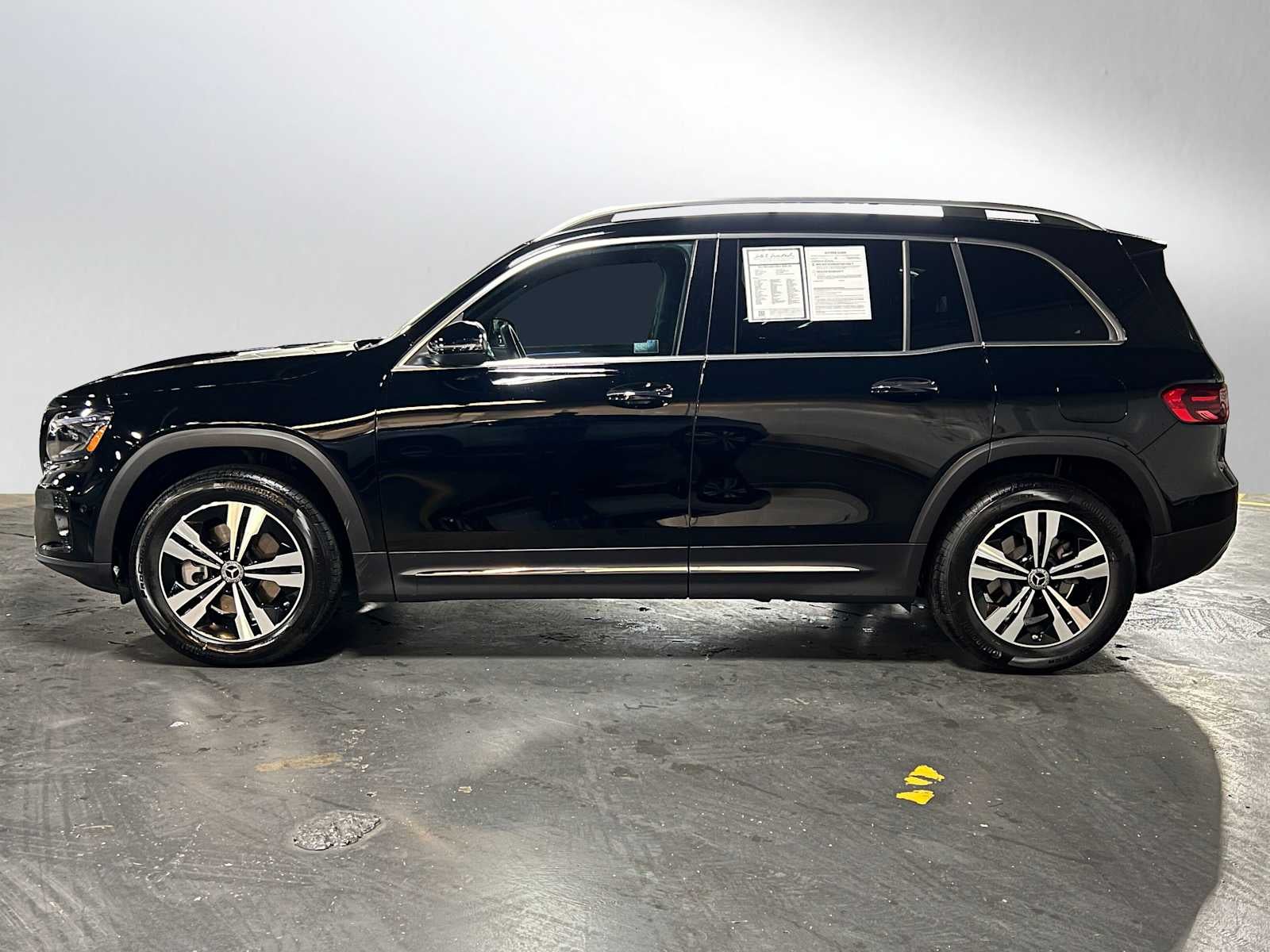 2025 Mercedes-Benz GLB 250 GLB 250