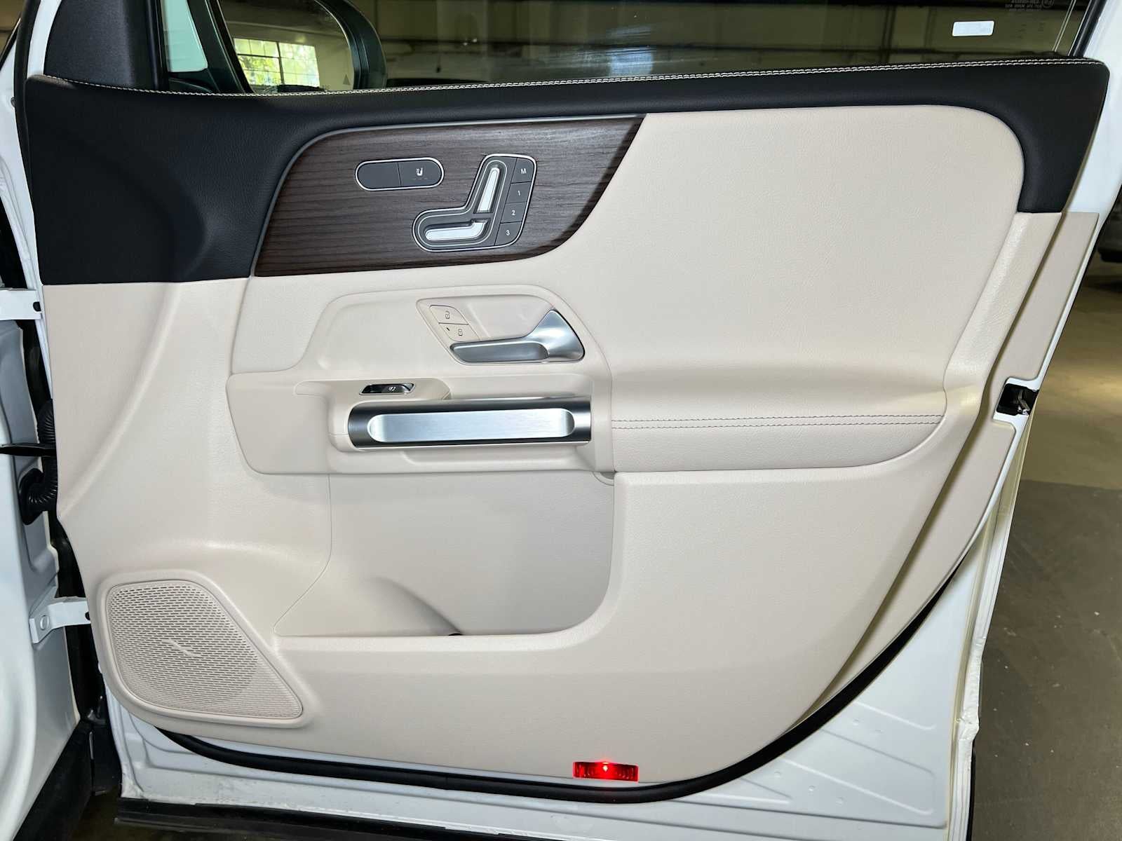 2026 Mercedes-Benz GLB 250 4MATIC® SUV
