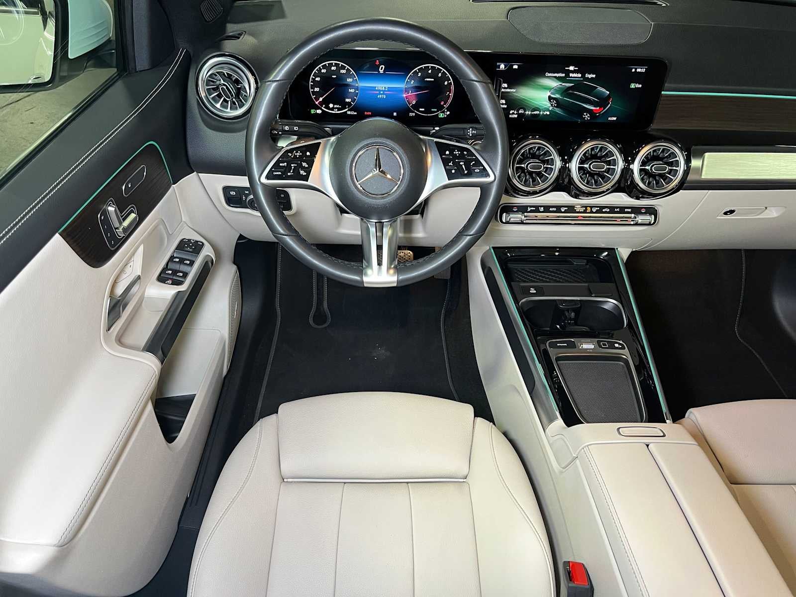 2026 Mercedes-Benz GLB 250 4MATIC® SUV