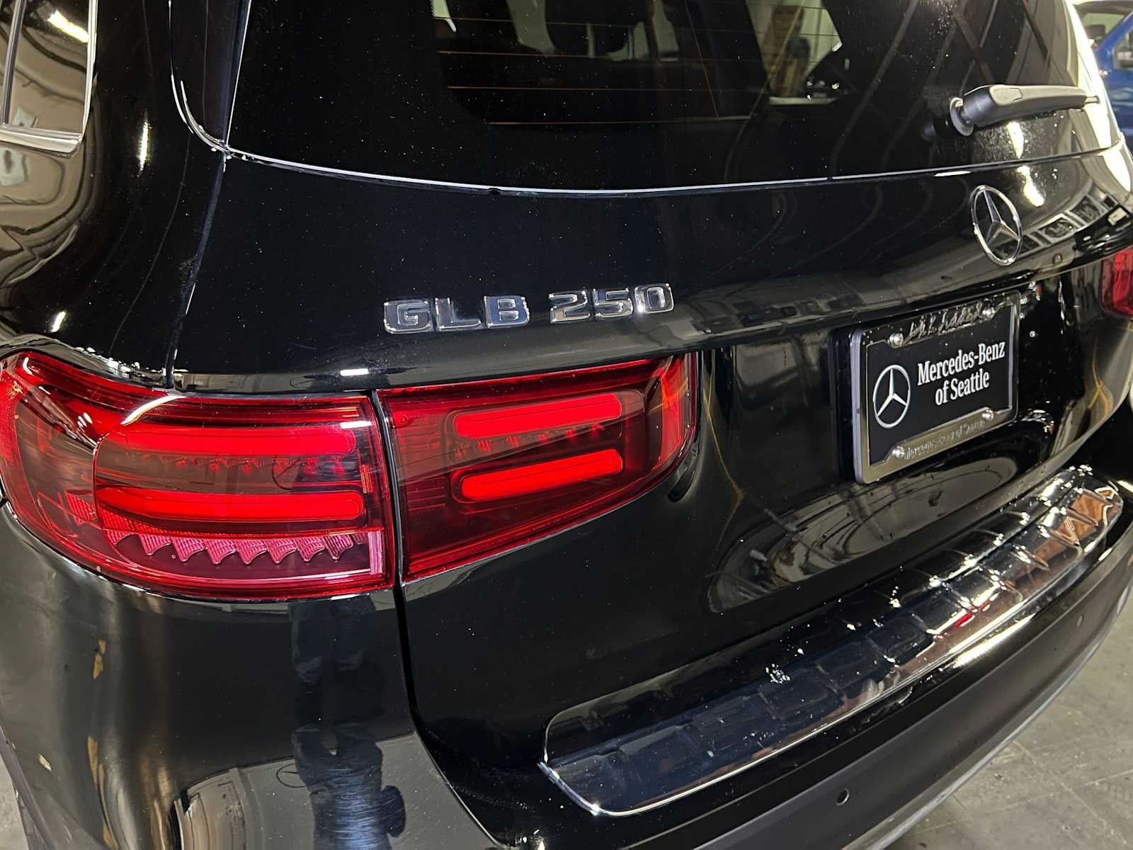 2026 Mercedes-Benz GLB 250 4MATIC® SUV