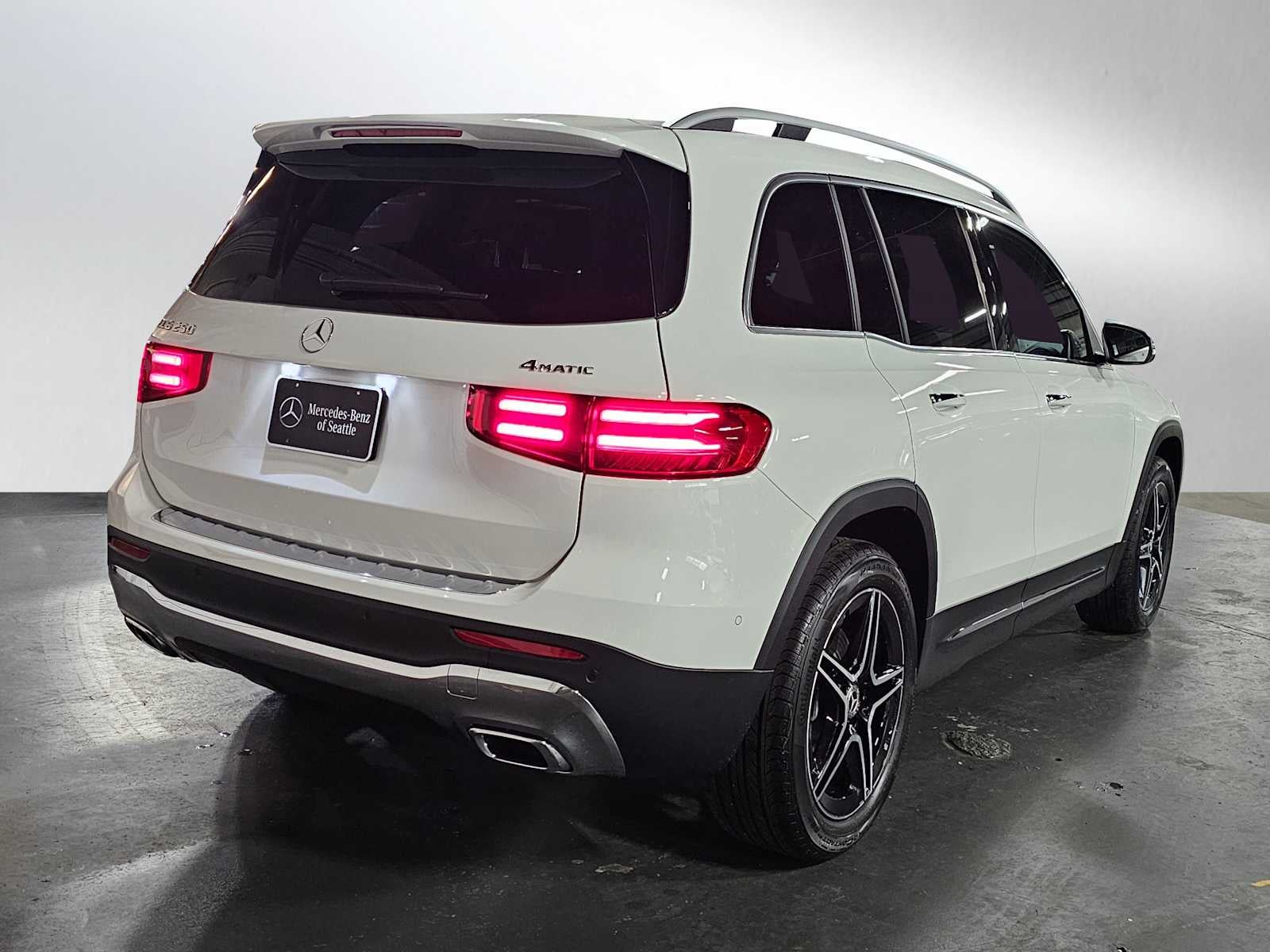 2026 Mercedes-Benz GLB 250 4MATIC® SUV