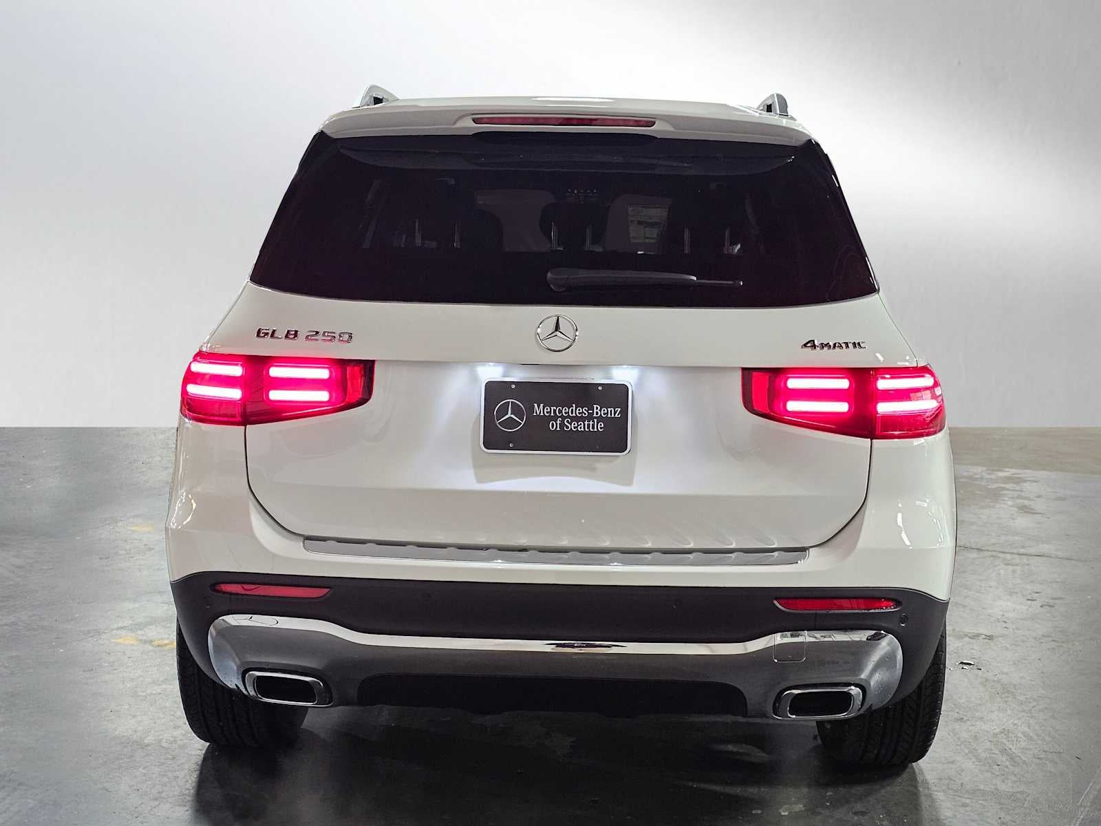 2026 Mercedes-Benz GLB 250 4MATIC® SUV