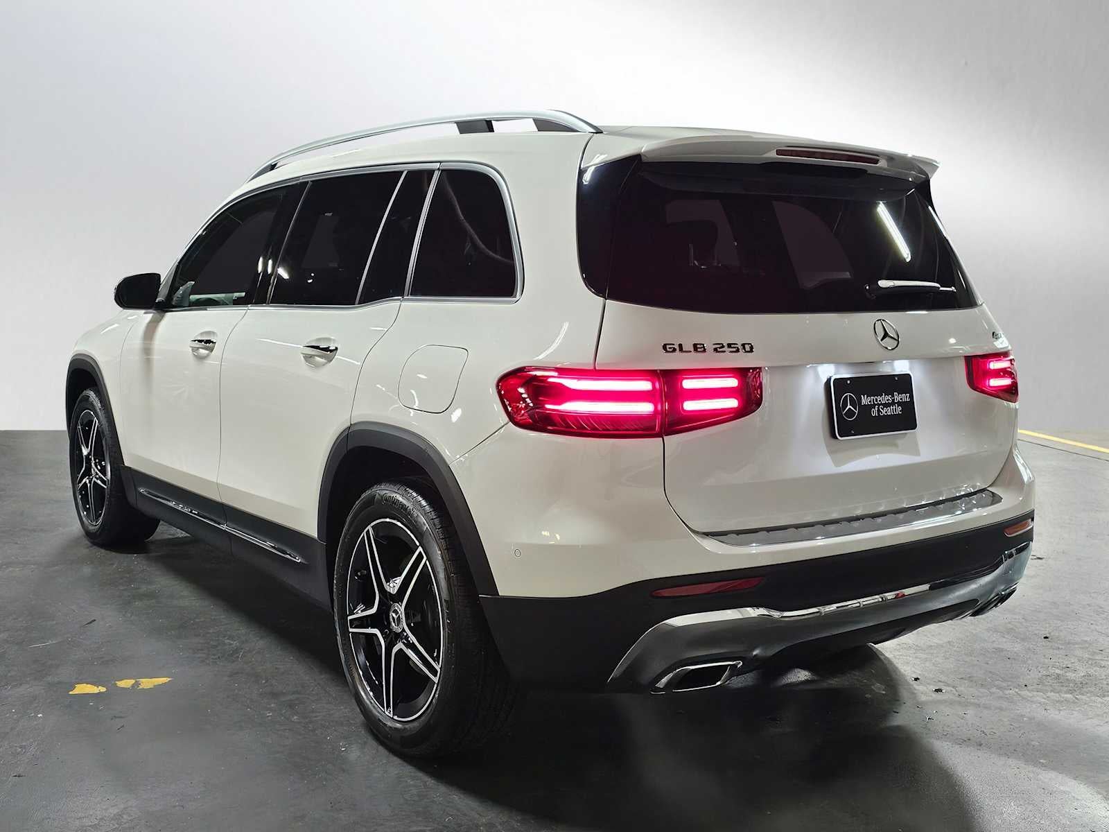 2026 Mercedes-Benz GLB 250 4MATIC® SUV
