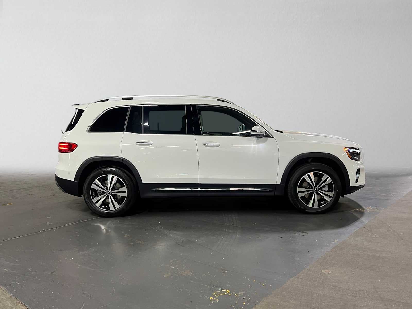 2026 Mercedes-Benz GLB 250 4MATIC® SUV