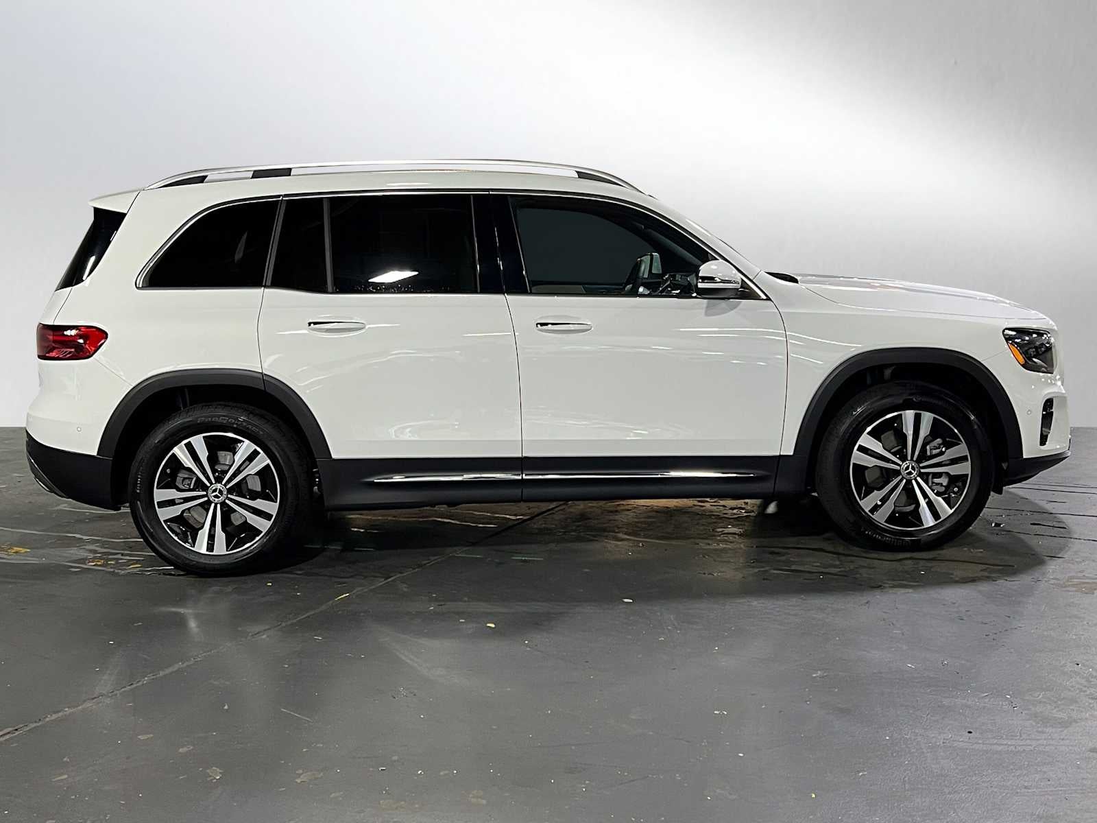 2025 Mercedes-Benz GLB 250 GLB 250