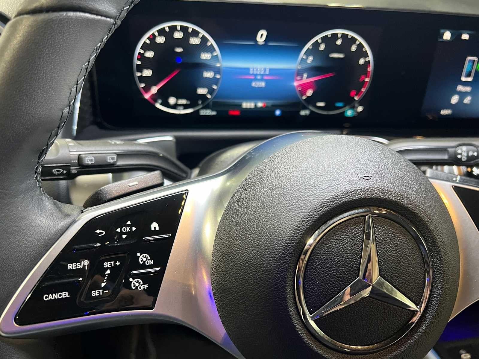 2025 Mercedes-Benz GLB 250 GLB 250