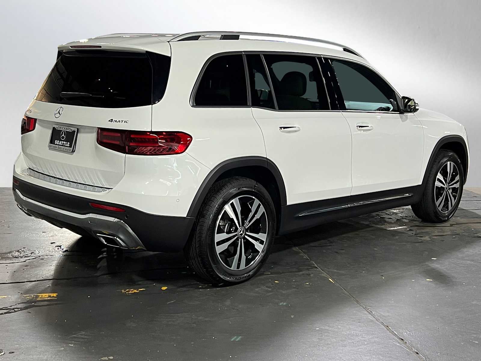 2025 Mercedes-Benz GLB 250 GLB 250