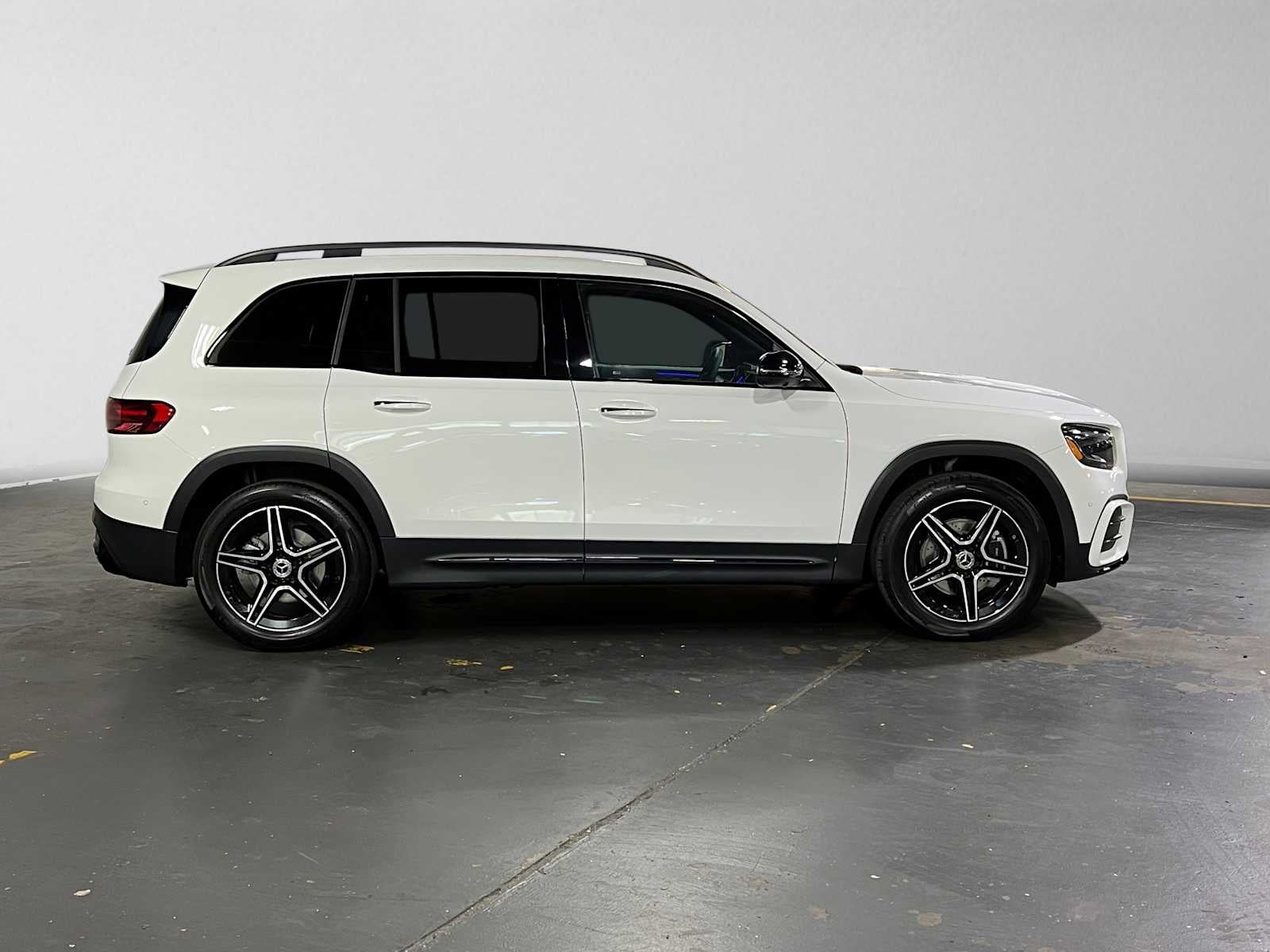 2026 Mercedes-Benz GLB 250 4MATIC® SUV