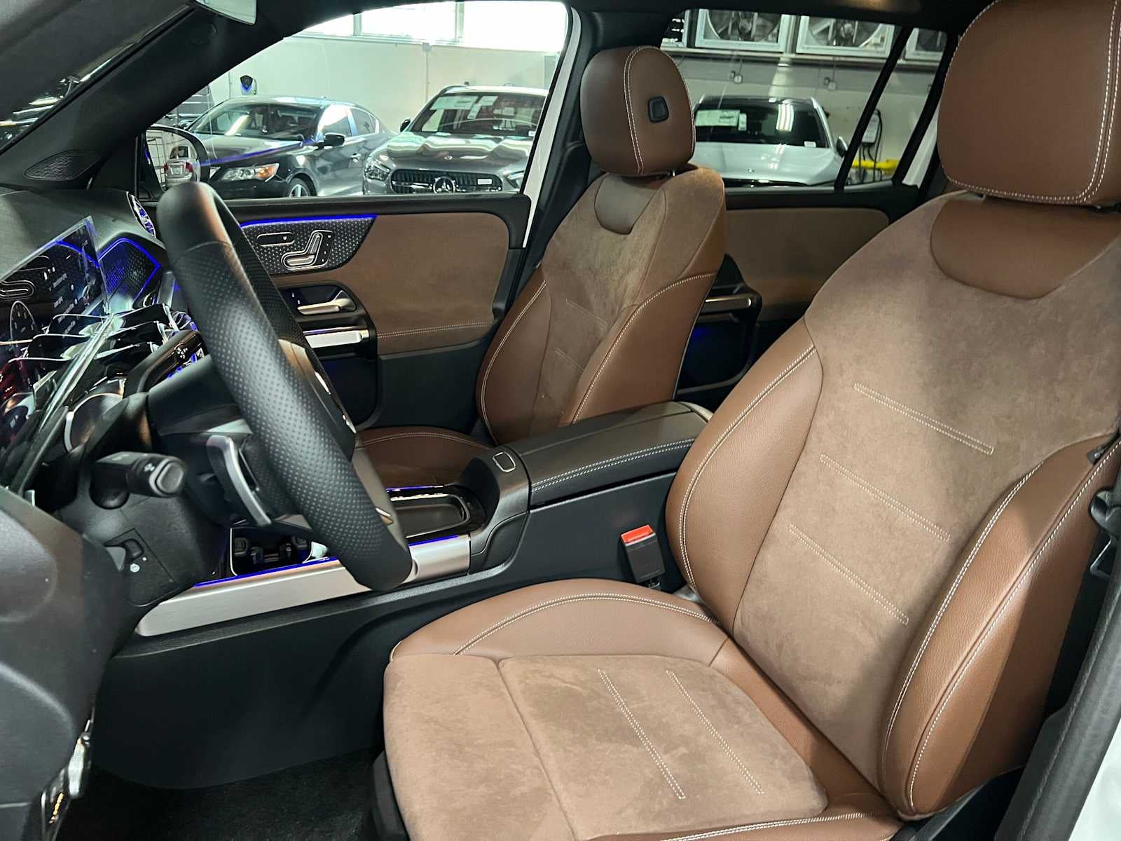 2026 Mercedes-Benz GLB 250 4MATIC® SUV