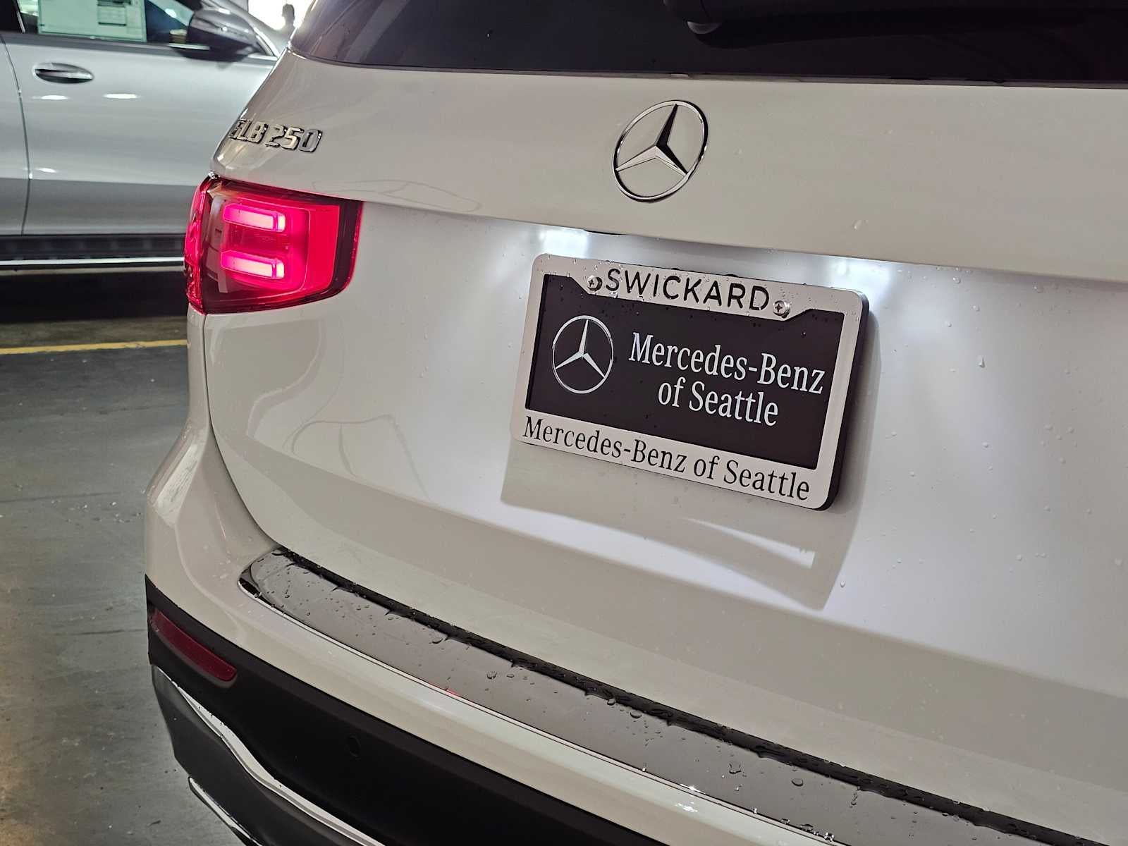 2026 Mercedes-Benz GLB 250 4MATIC® SUV