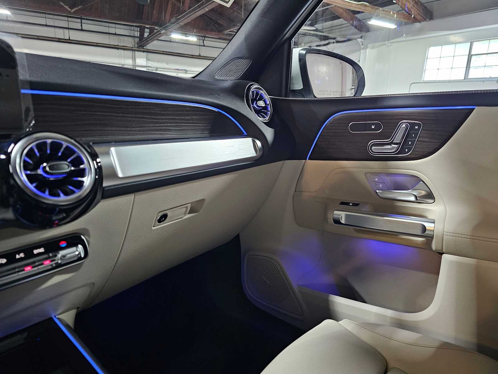 2026 Mercedes-Benz GLB 250 4MATIC® SUV