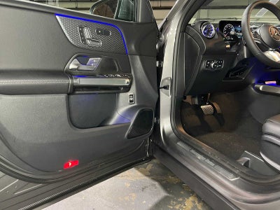 2026 Mercedes-Benz GLB 250 4MATIC® SUV