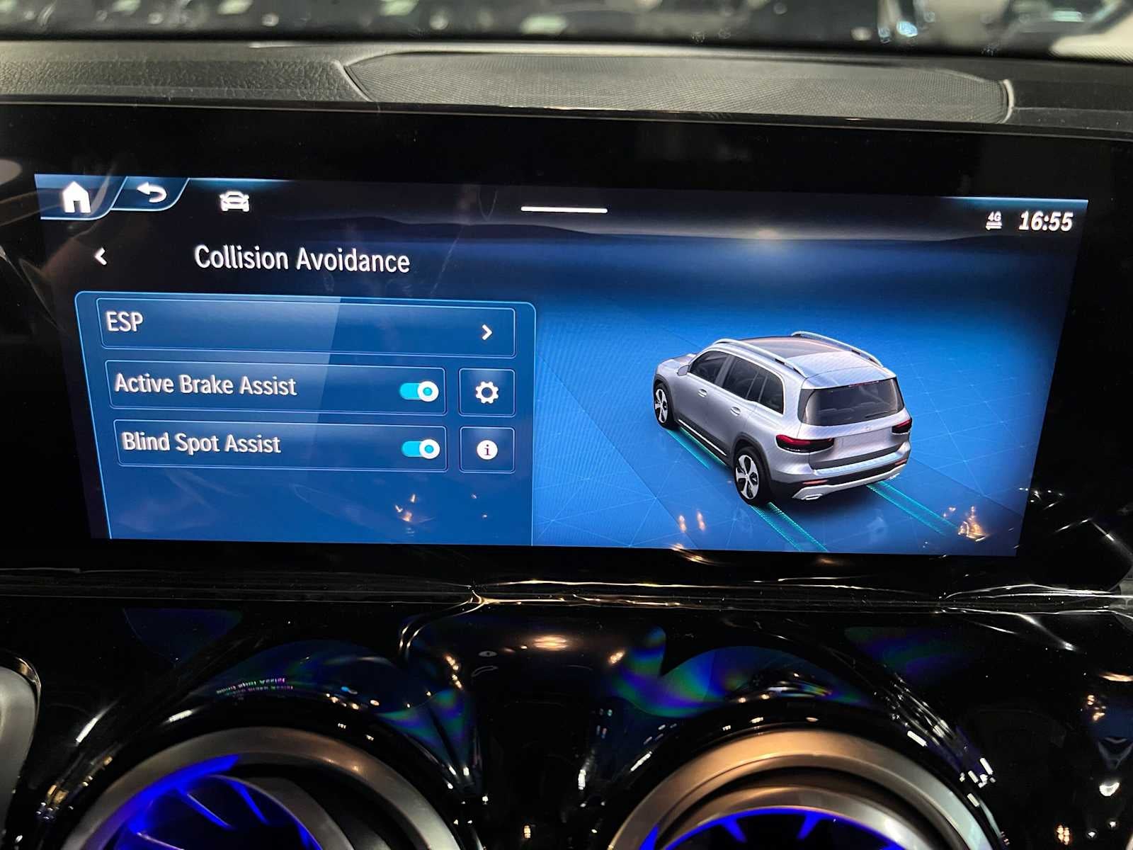2026 Mercedes-Benz GLB 250 4MATIC® SUV