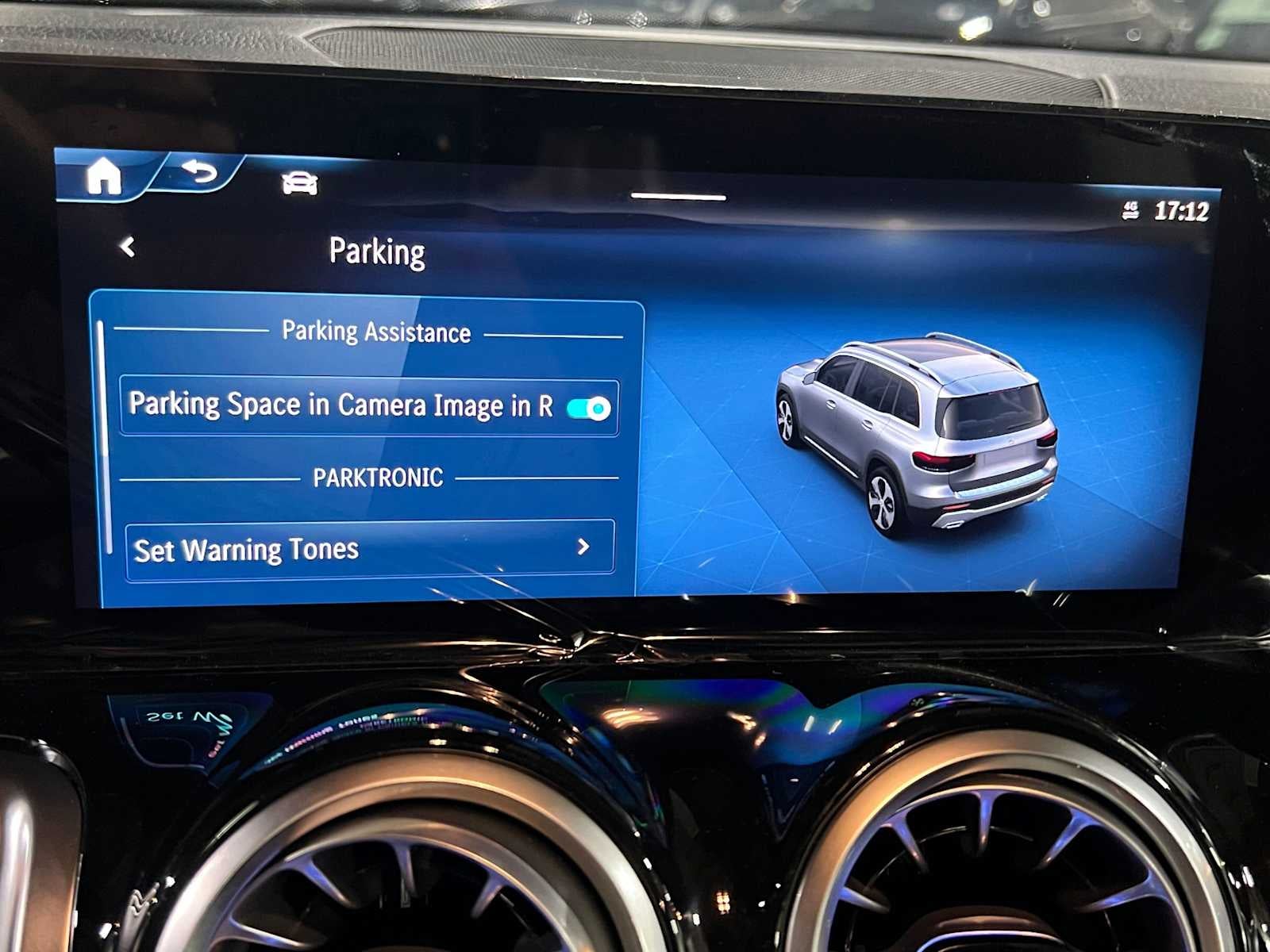 2026 Mercedes-Benz GLB 250 4MATIC® SUV